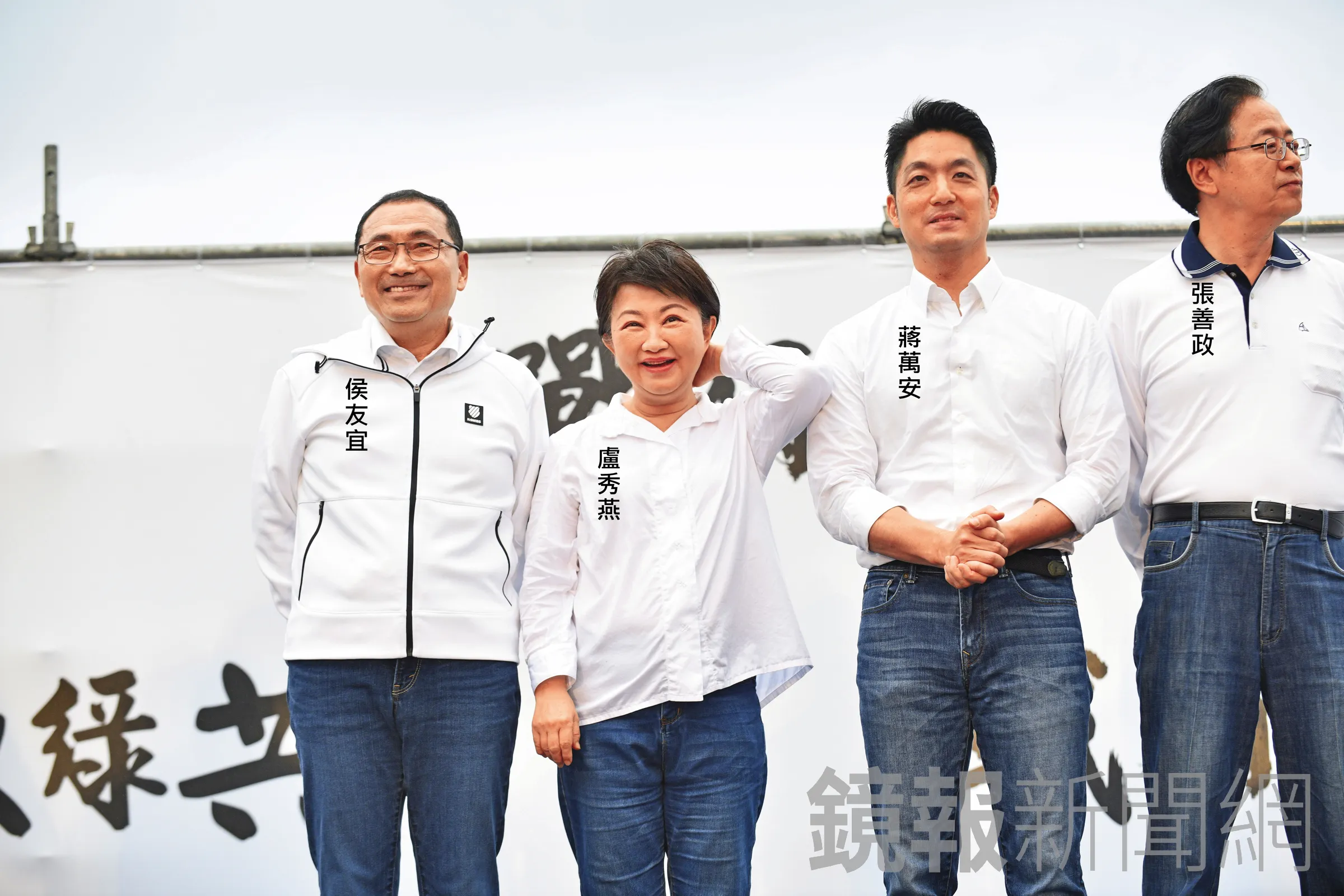 盧秀燕今（10日）揪台北市長蔣萬安、新北市長侯友宜等國民黨、民眾黨與無黨籍共15名縣市首長召開記者會。（鏡報李智為）