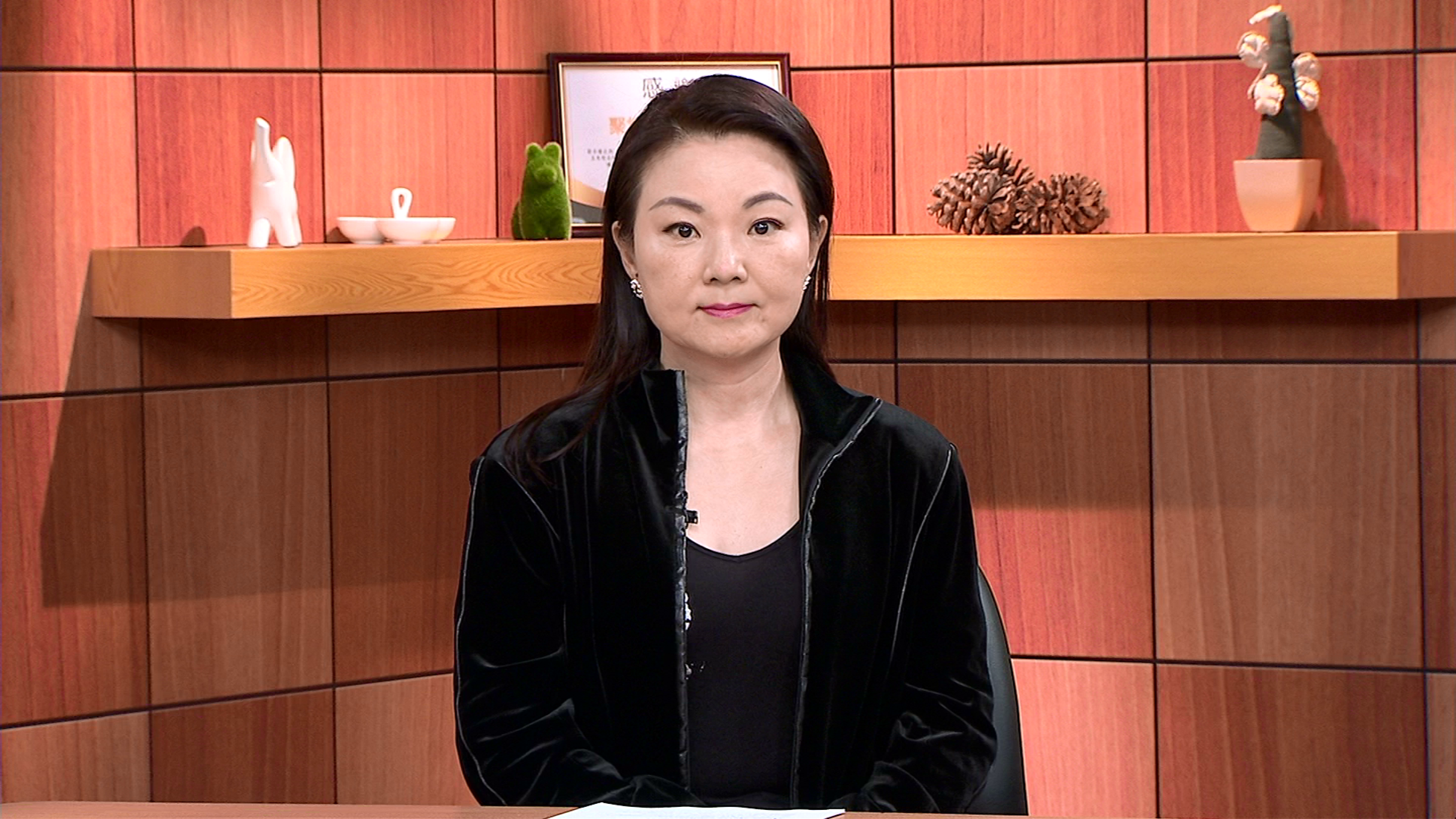 夏禕久未上節目,外型維持凍齡好氣色。(年代新聞提供)