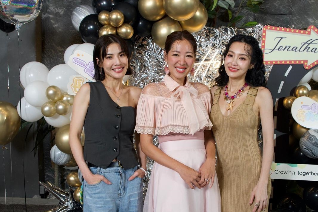 徐小可（左起）、劉伊心、王思佳出席記者會。（經紀人提供）