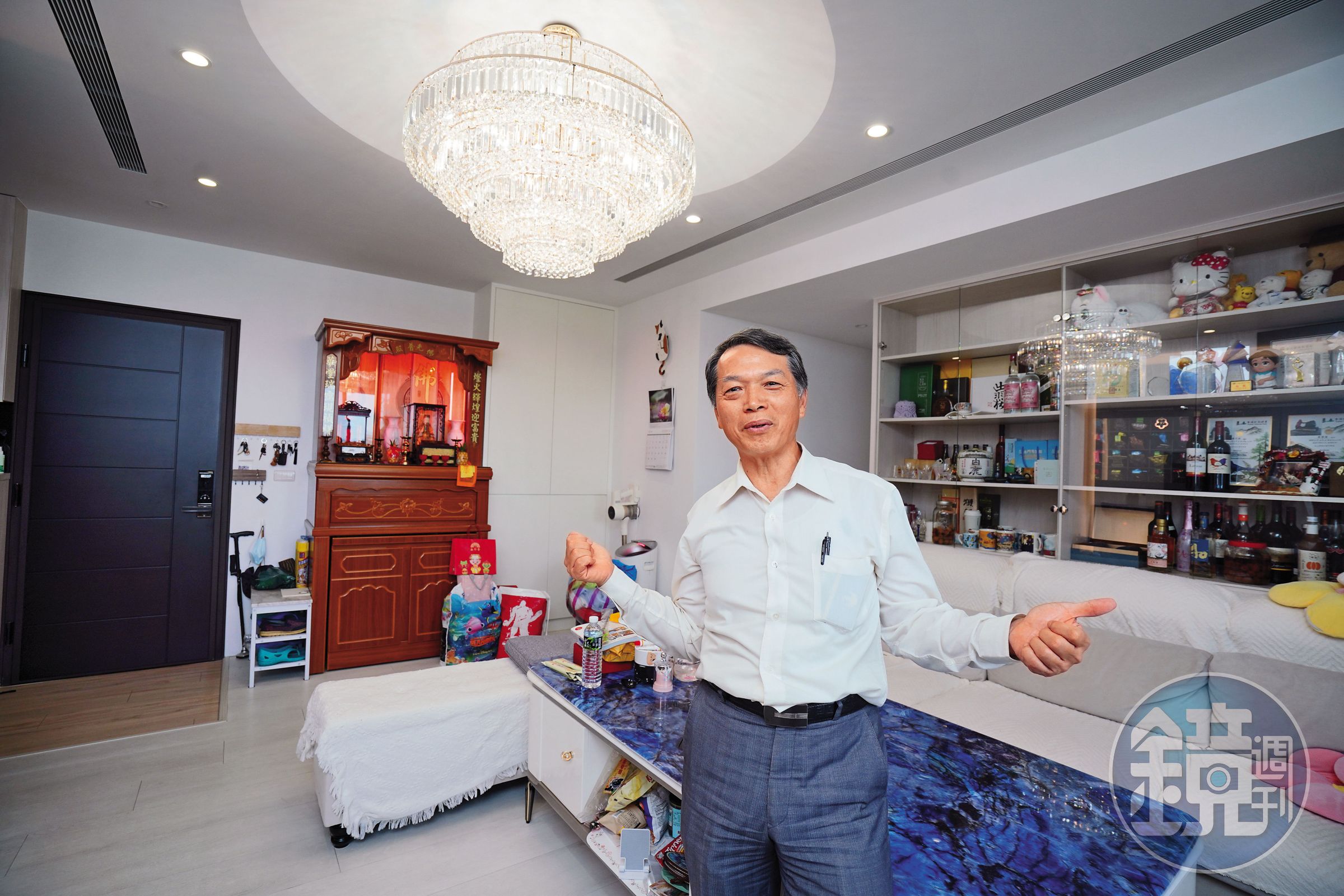 住在蘆洲的劉有祺揪團自主都更，讓屋齡半百的海砂老公寓蛻變為新宅，房價翻兩番。