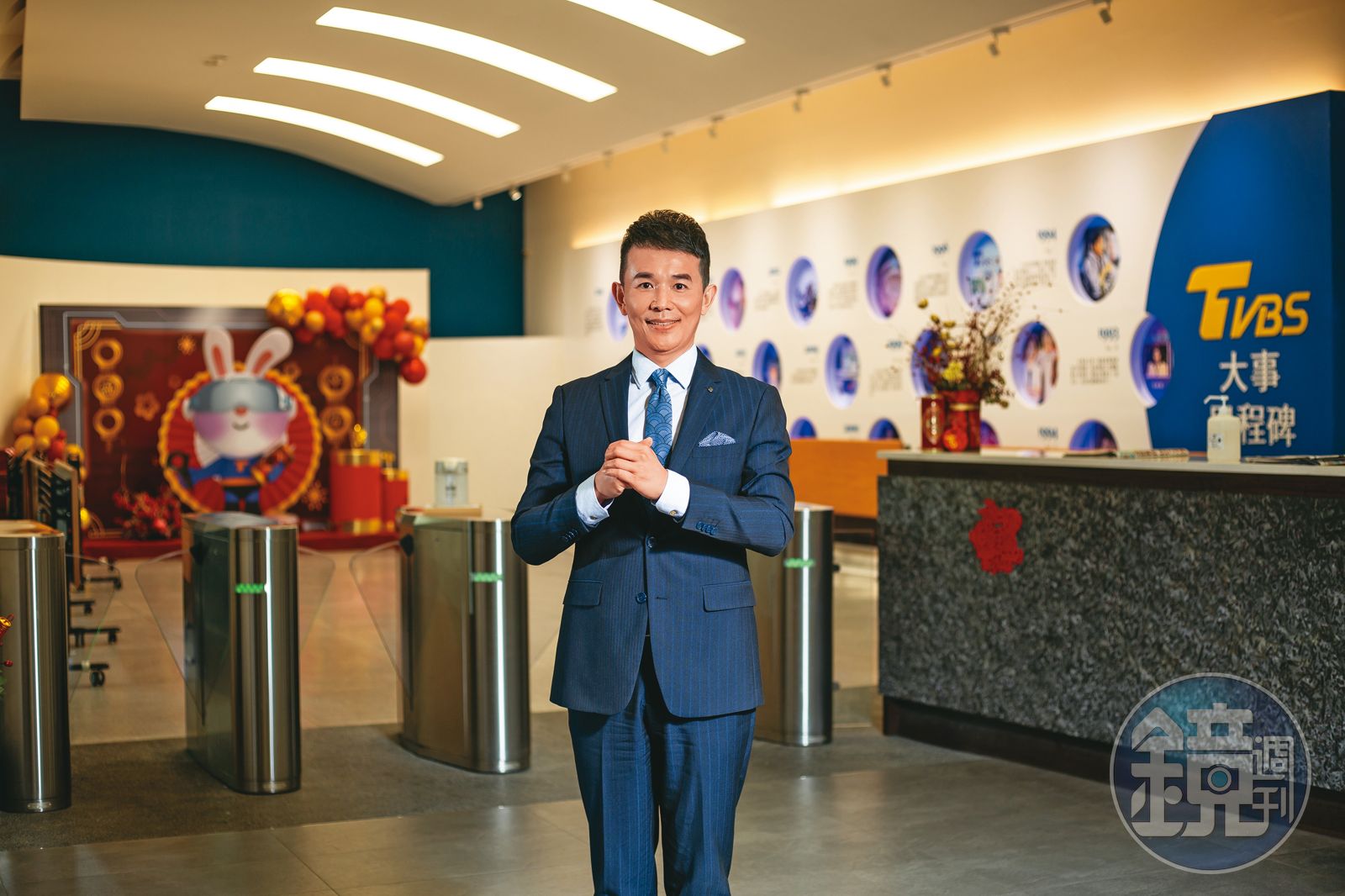 陳亞蘭約滿走人3/風聲鶴唳!TVBS縮編上百人 主播謝向榮嘆:早晚輪到自己