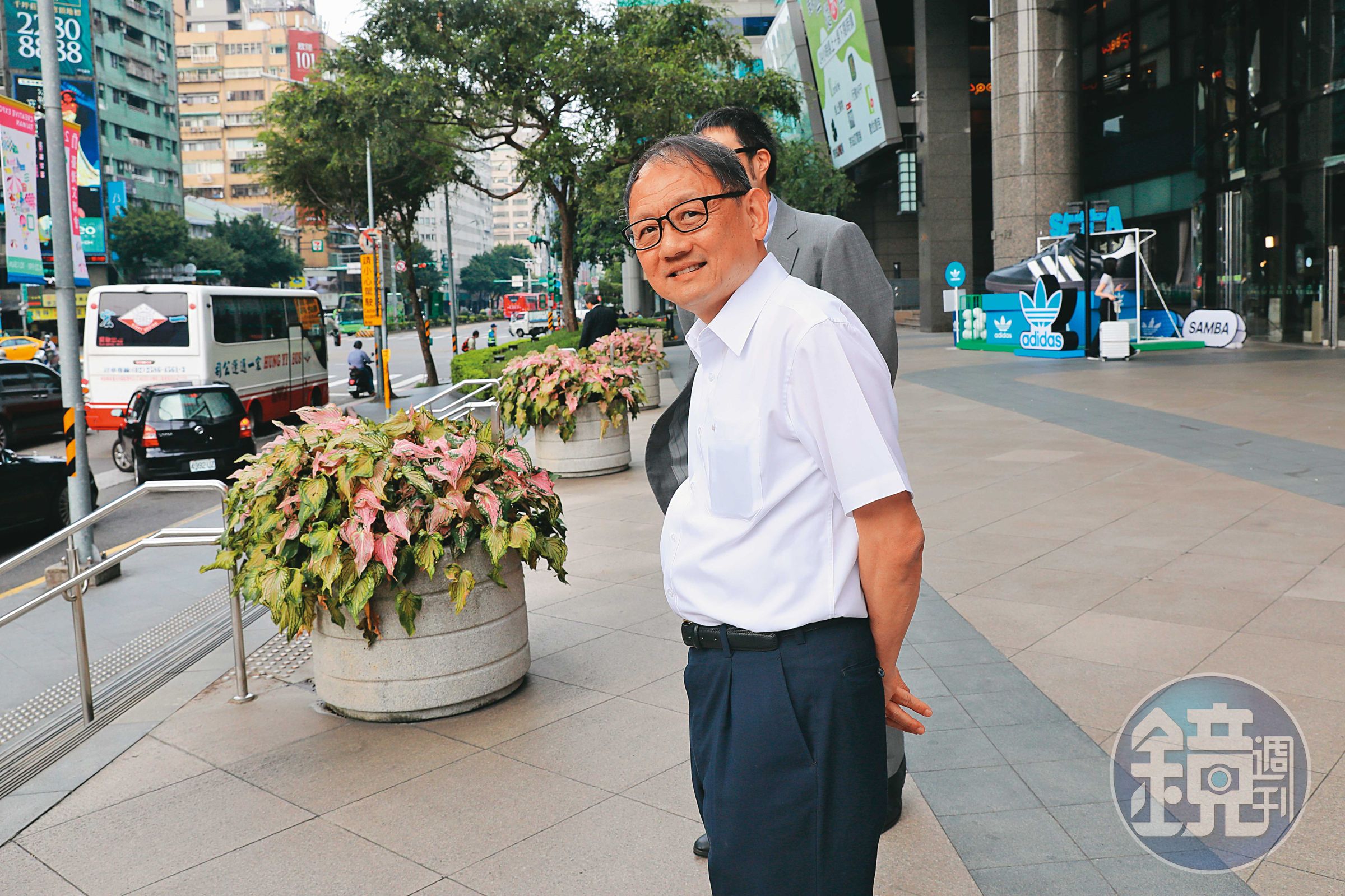 華新麗華焦家和另一大股東寶佳共治東元，共推利明献改革。