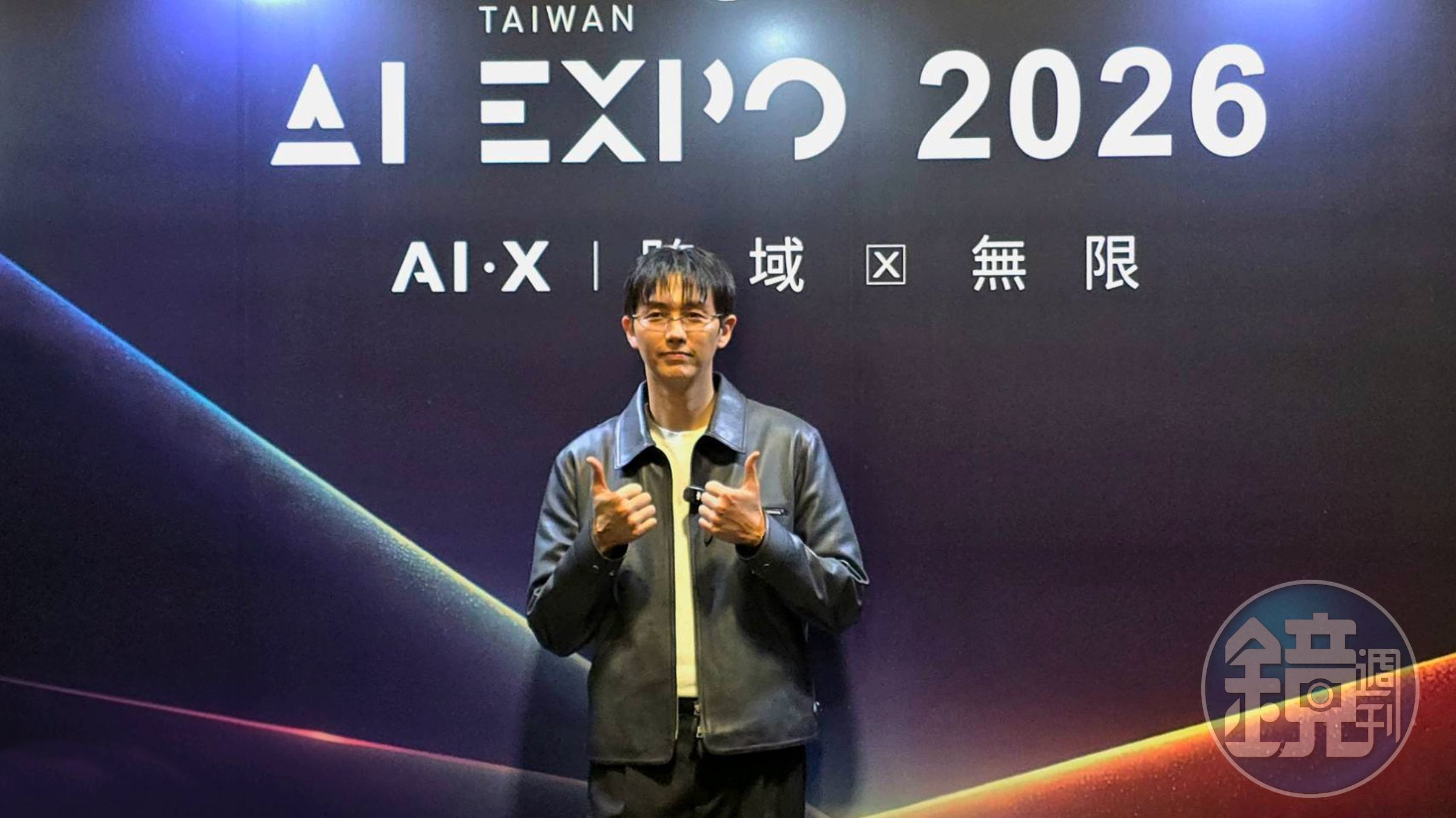 2AM成員林瑟雍演講完與台媒進行聯訪交流。