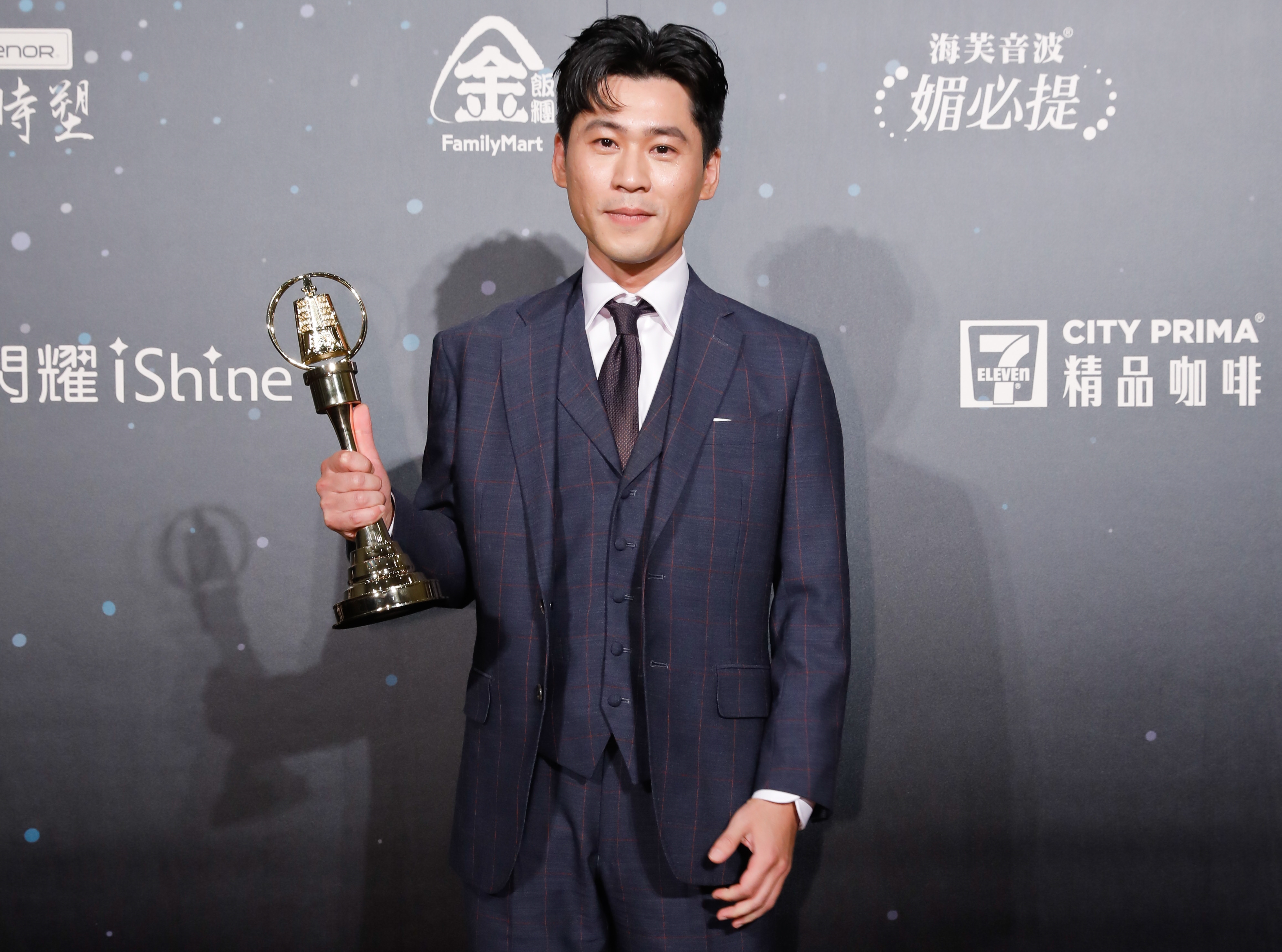 黃迪揚演出多部台劇，被封為最強綠葉。