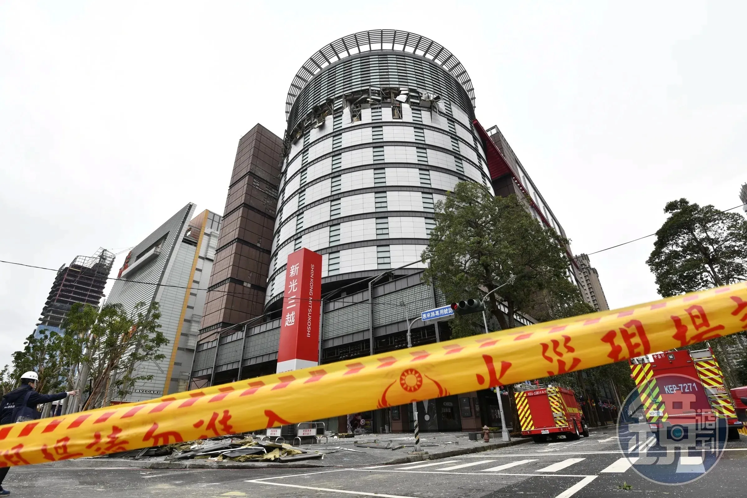 對於台中市新光三越氣爆原因，消防局透露明日火調報告出爐。（本刊資料照）