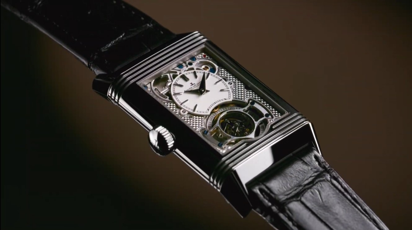積家的Duoface Tourbillon:飛行陀飛輪雙時區,拿出來就很有戲。