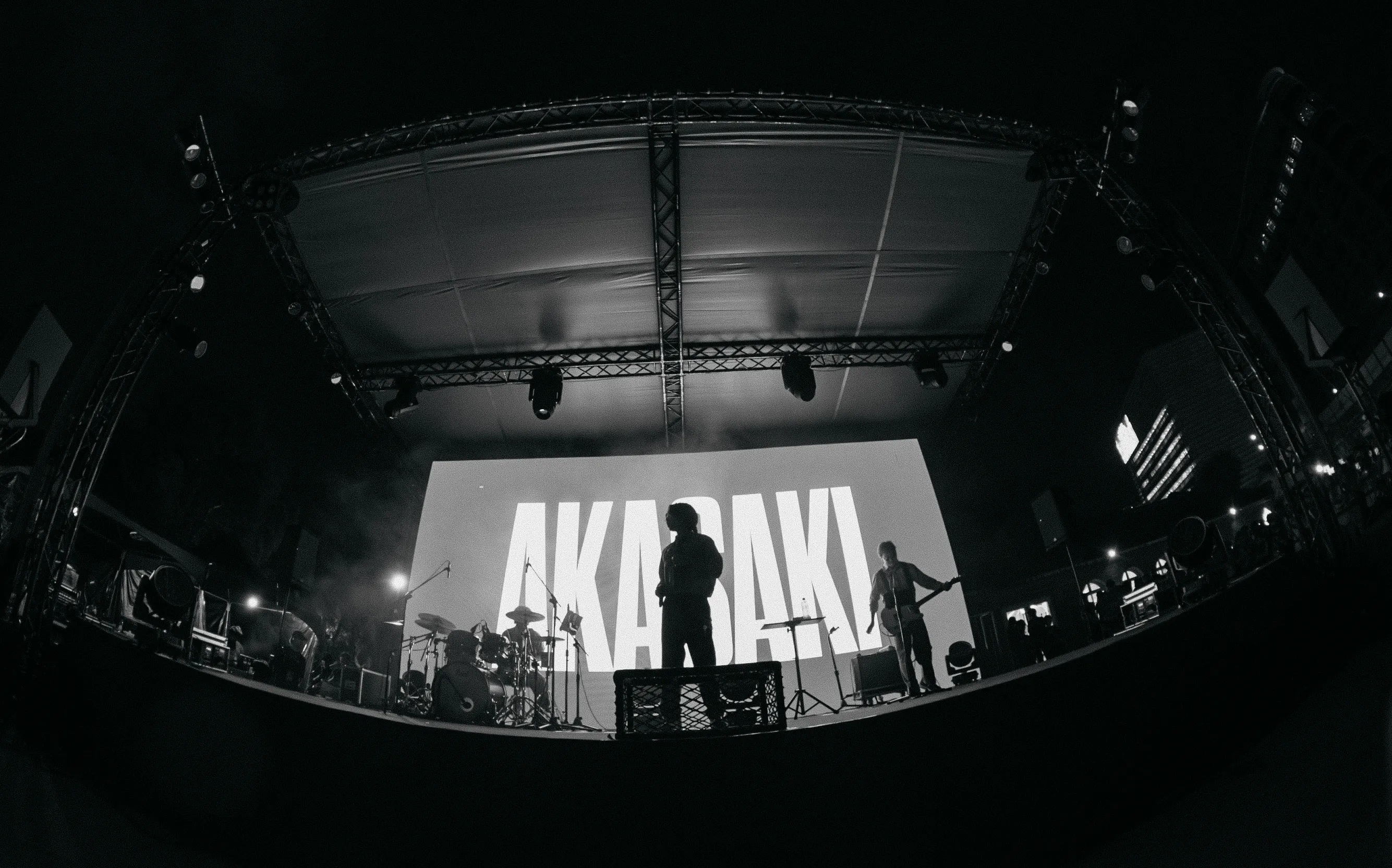 AKASAKI 7月才來台快閃，如今突宣布世界巡演全數取消，台北場也確定喊卡。（大鴻藝術BIG ART、大福音樂HAPPY MUSIC提供）

