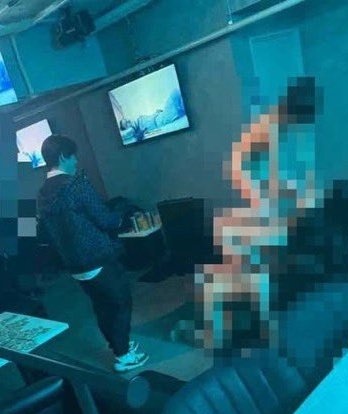 「女體塔」最上層的女子「丸の内レイナ」，她公開發文直指影片內容屬實。（翻攝自X）