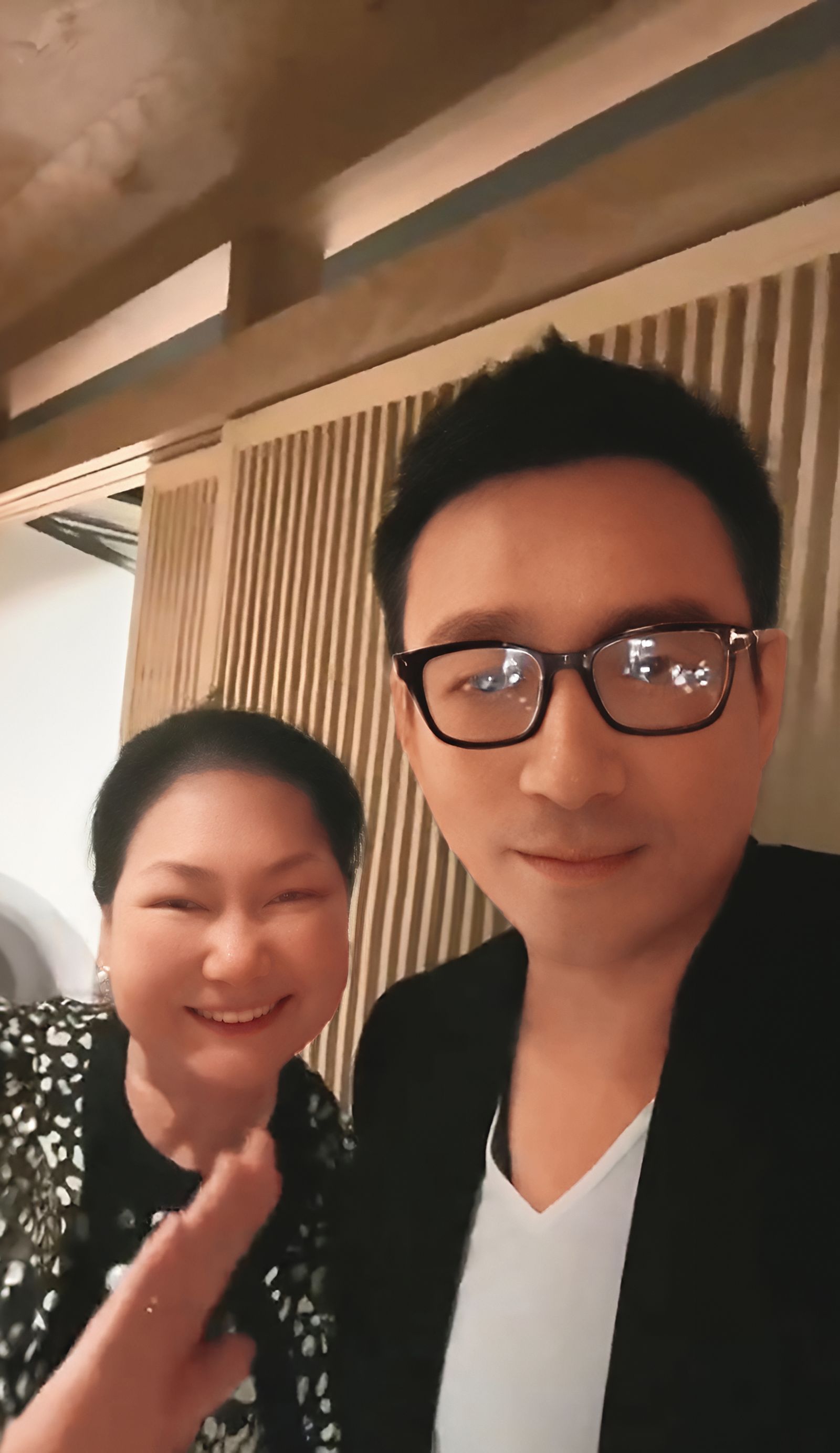 徐媽（左）在大S和汪小菲（右）離婚後，仍和前女婿維持良好關係。（翻攝自汪小菲微博）