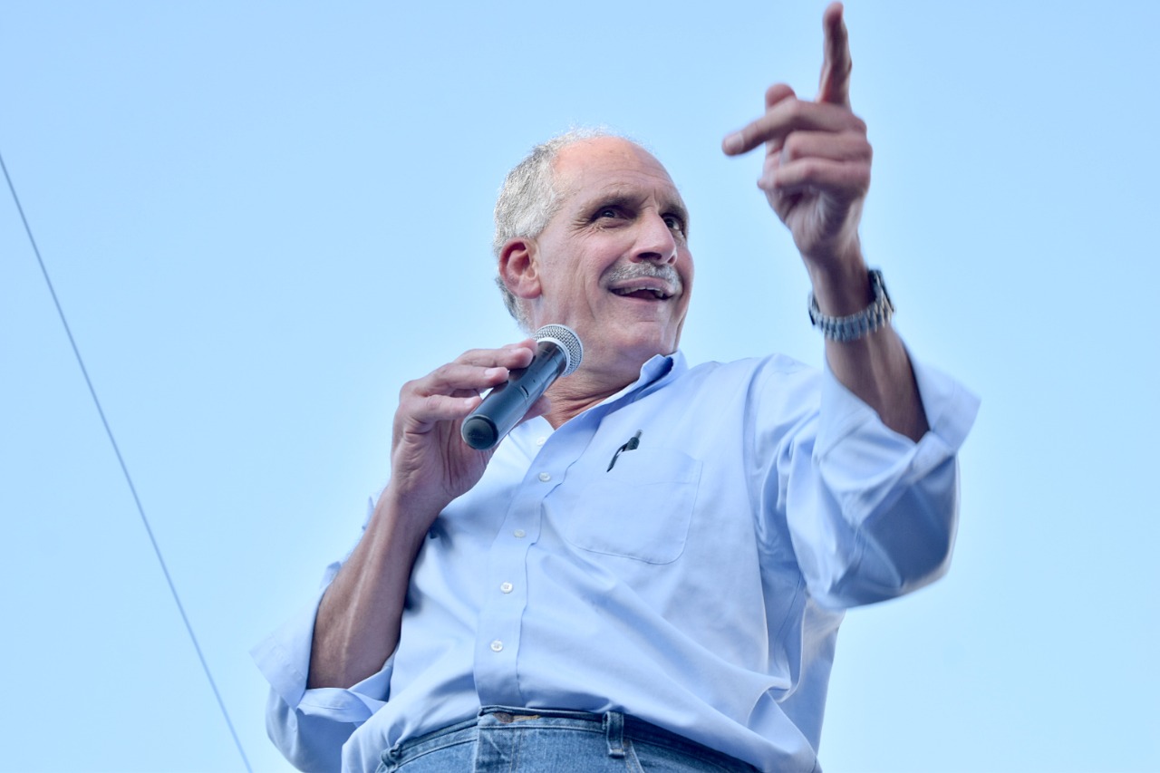 阿斯夫拉（Nasry Asfura）以40.3%得票率當選宏都拉斯總統。（翻攝X／@titoasfura）