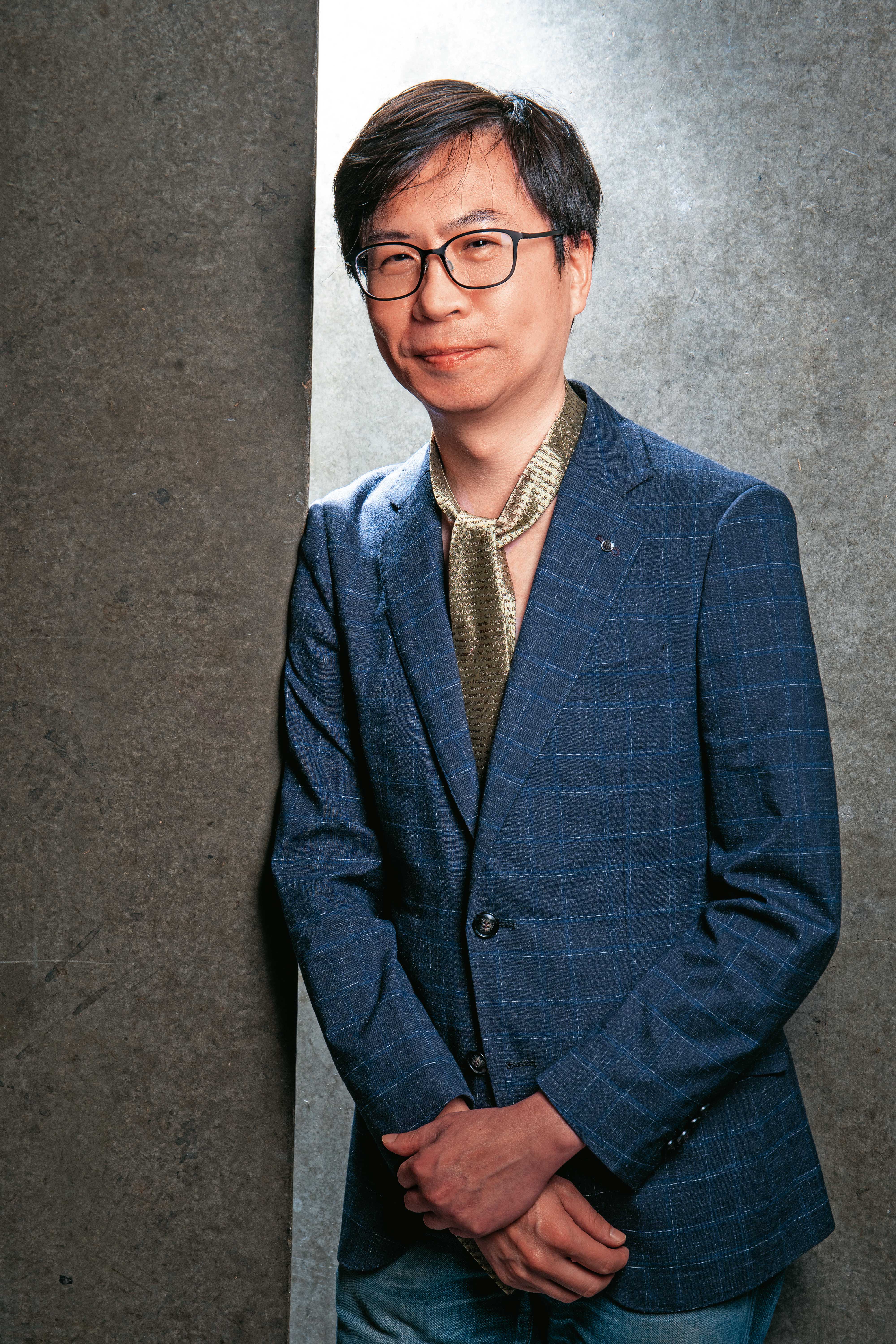 程灯祥（灯灯）Peter Chen。