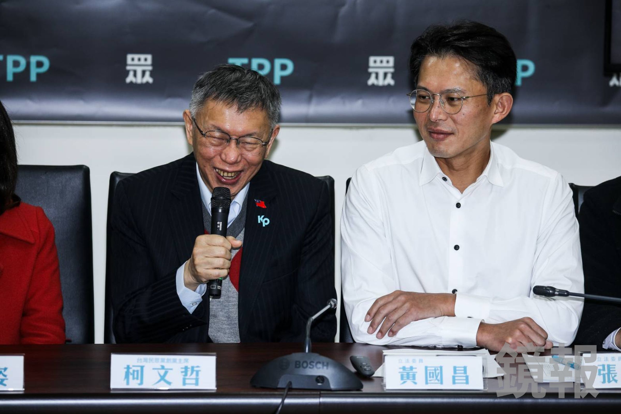對於近日民眾黨的紛紛擾擾，柯文哲今親上火線做出回應，力挺現任主席黃國昌。（鏡報鄒保祥）