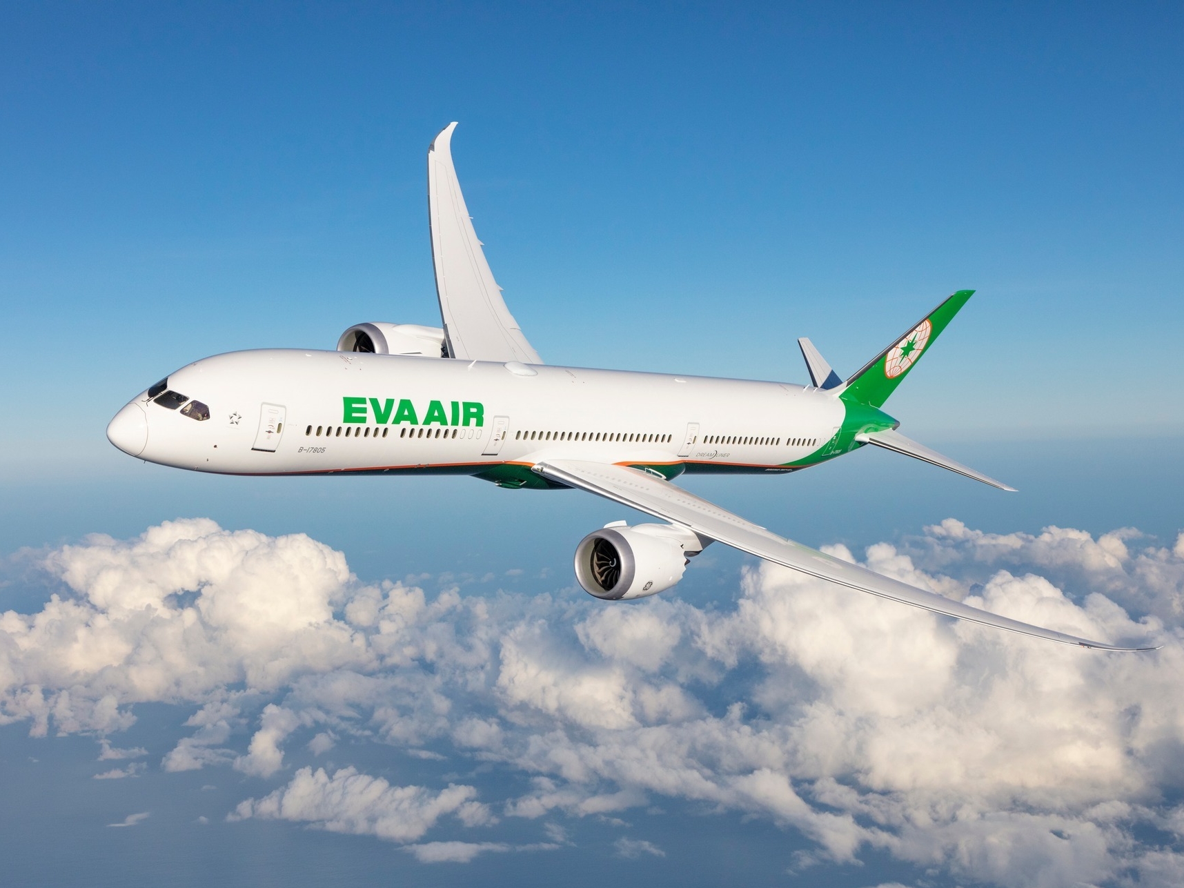 一名長榮空服員日前在執行米蘭航班期間出現身體不適，返台後雖經住院治療，仍於10月10日不幸離世。（翻攝自長榮航空臉書）