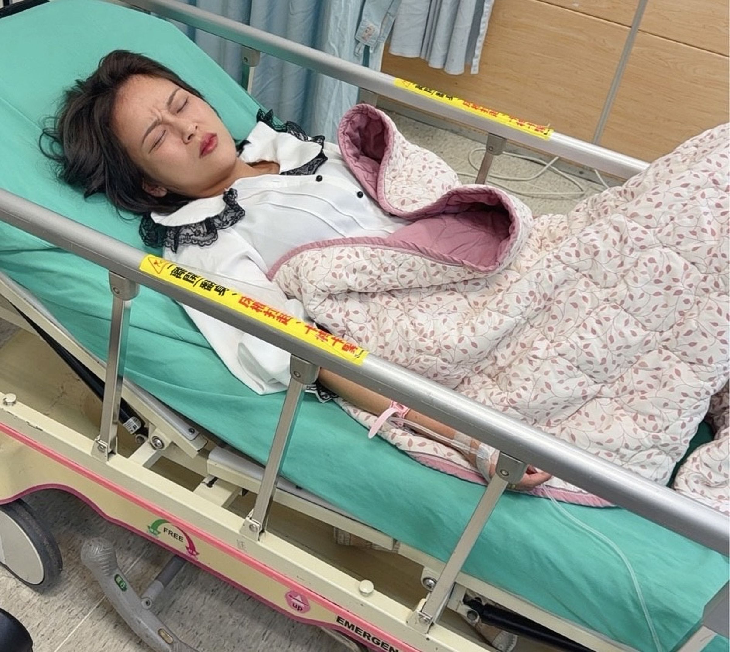 丟丟妹上週因為心臟劇痛緊急送醫。（翻攝臉書）