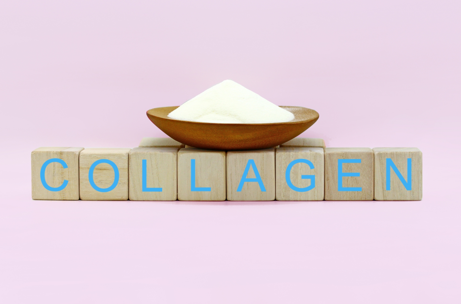 家醫科醫師陳欣湄說明，目前沒有可信醫學證據顯示膠原蛋白本身會導致乳癌或子宮內膜癌，或會直接刺激乳房腫瘤生長。（翻攝自photo-ac）