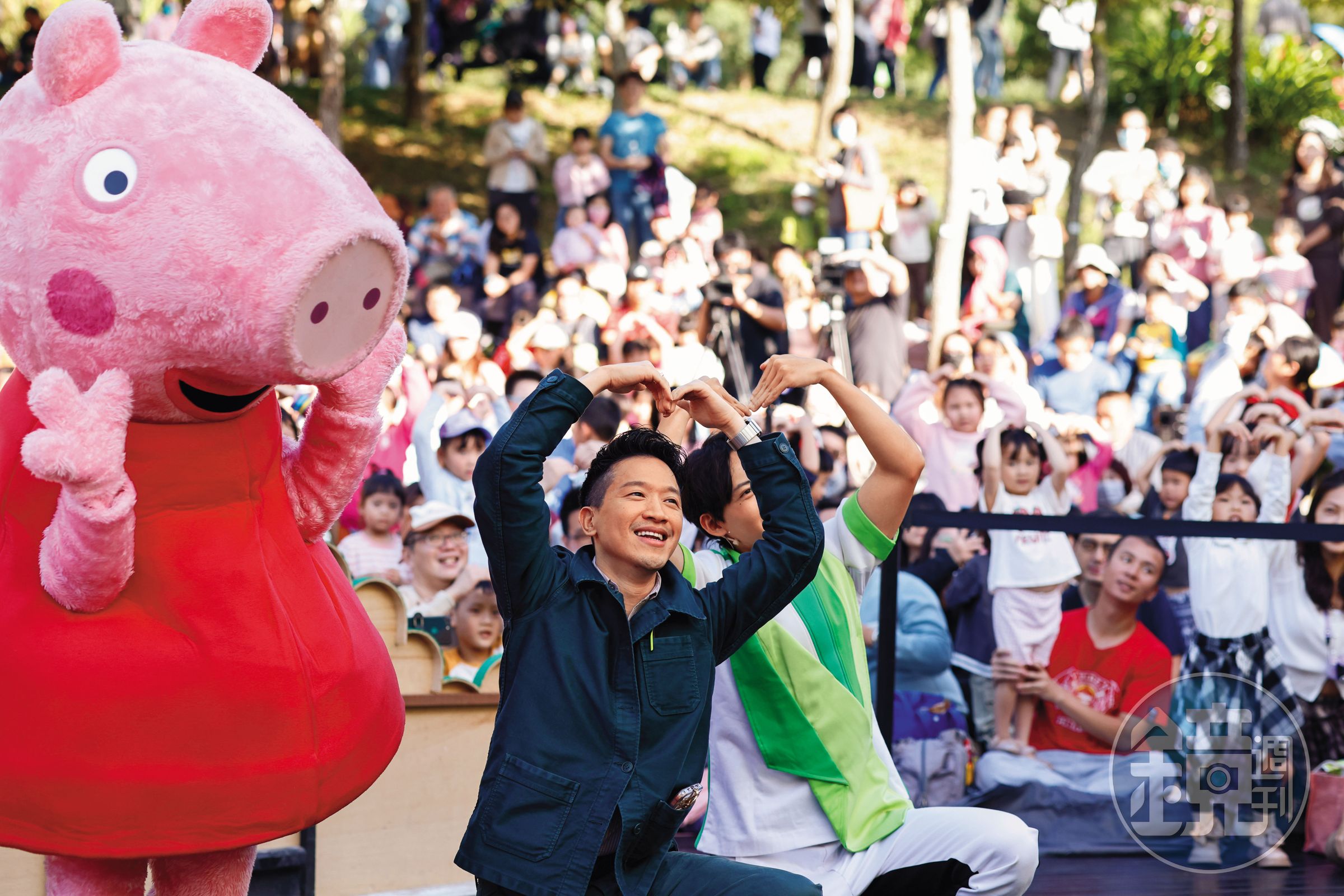 何志偉近日頻頻在桃園拜廟或出席親子活動,被視為桃園市長參選熱門人選。(杭大鵬攝)