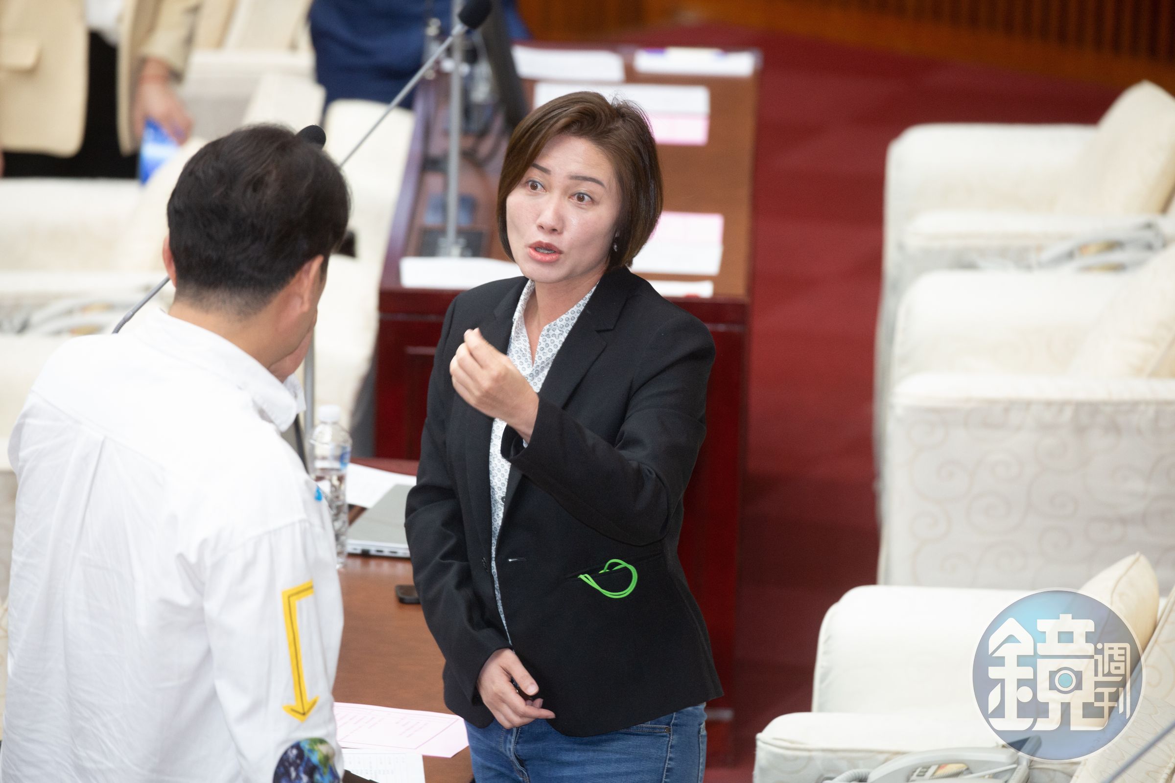 北市府透露,自蔣萬安上任以來,年度索資量最大的議員,不是民進黨簡舒培,就是林延鳳。(本刊資料照)