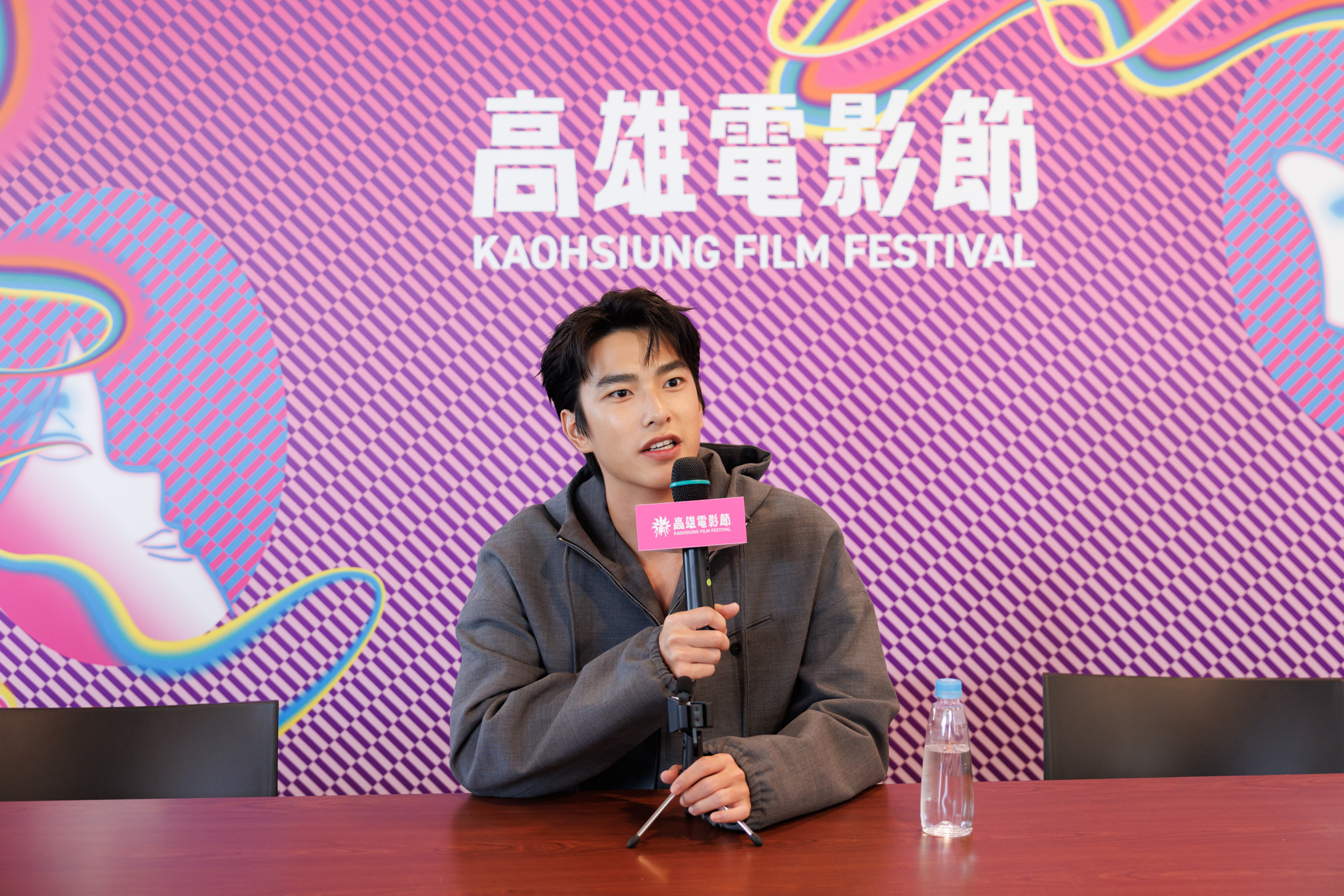 提到想拍愛情片的對手，曾敬驊點名《海街日記》的廣瀨鈴。（高雄電影節提供）