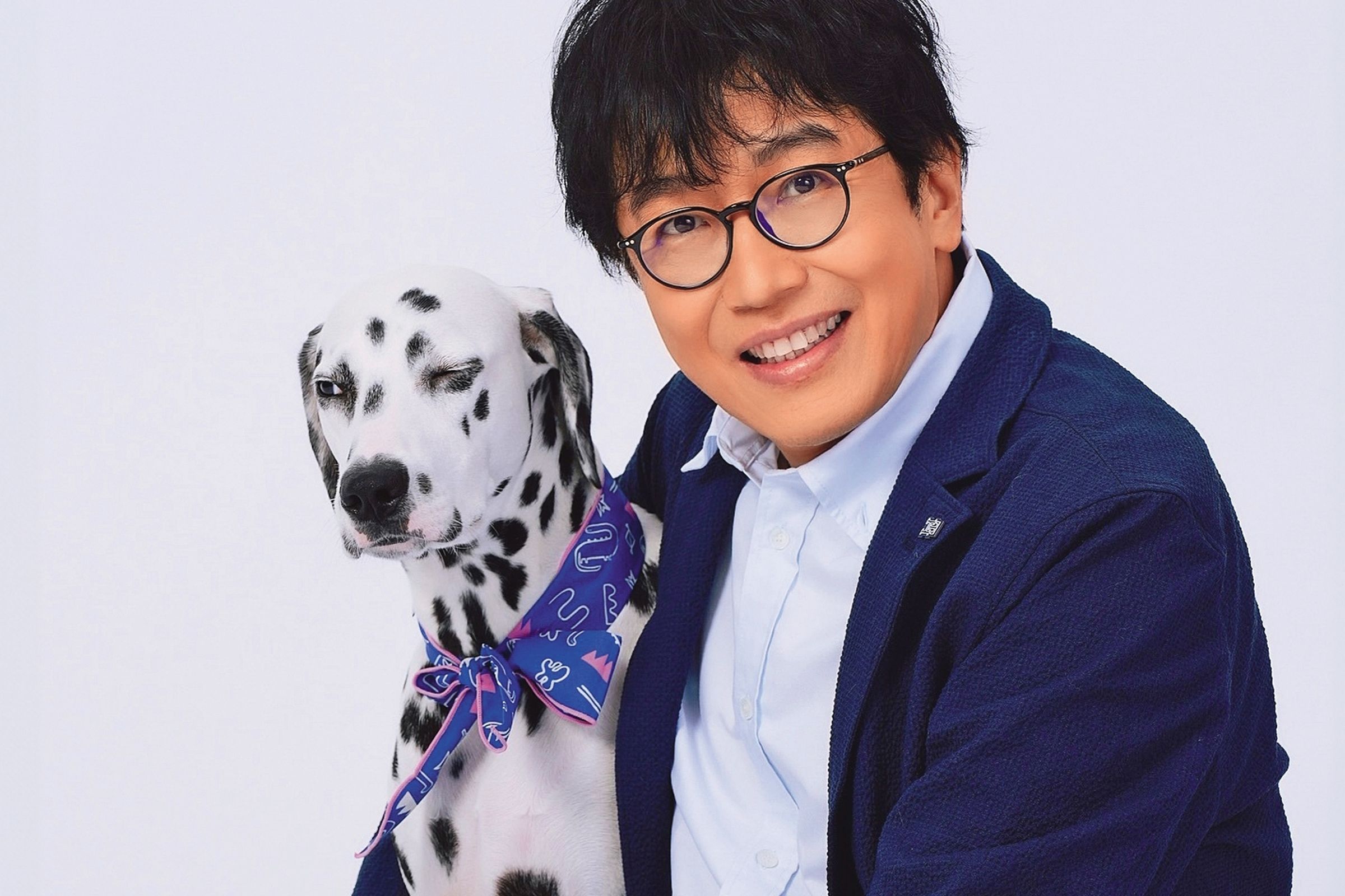 戴更基出版多本寵物行為書籍，也很暢銷，他自封是「享譽國際的華人動物行為學家」。（翻攝自戴更基臉書）