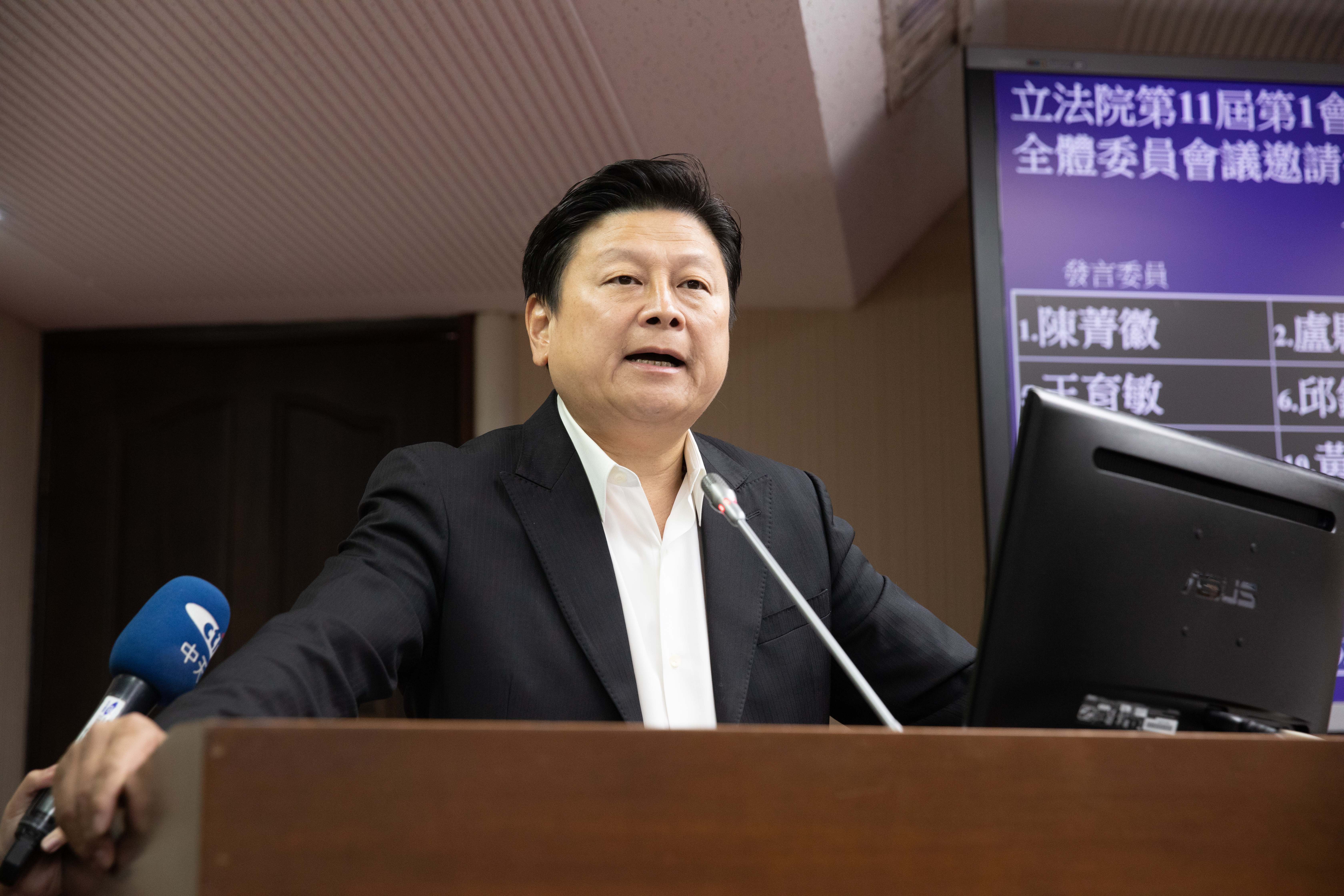 國民黨團總召傅崑萁本週率團赴中行程如期展開。（本刊資料照）