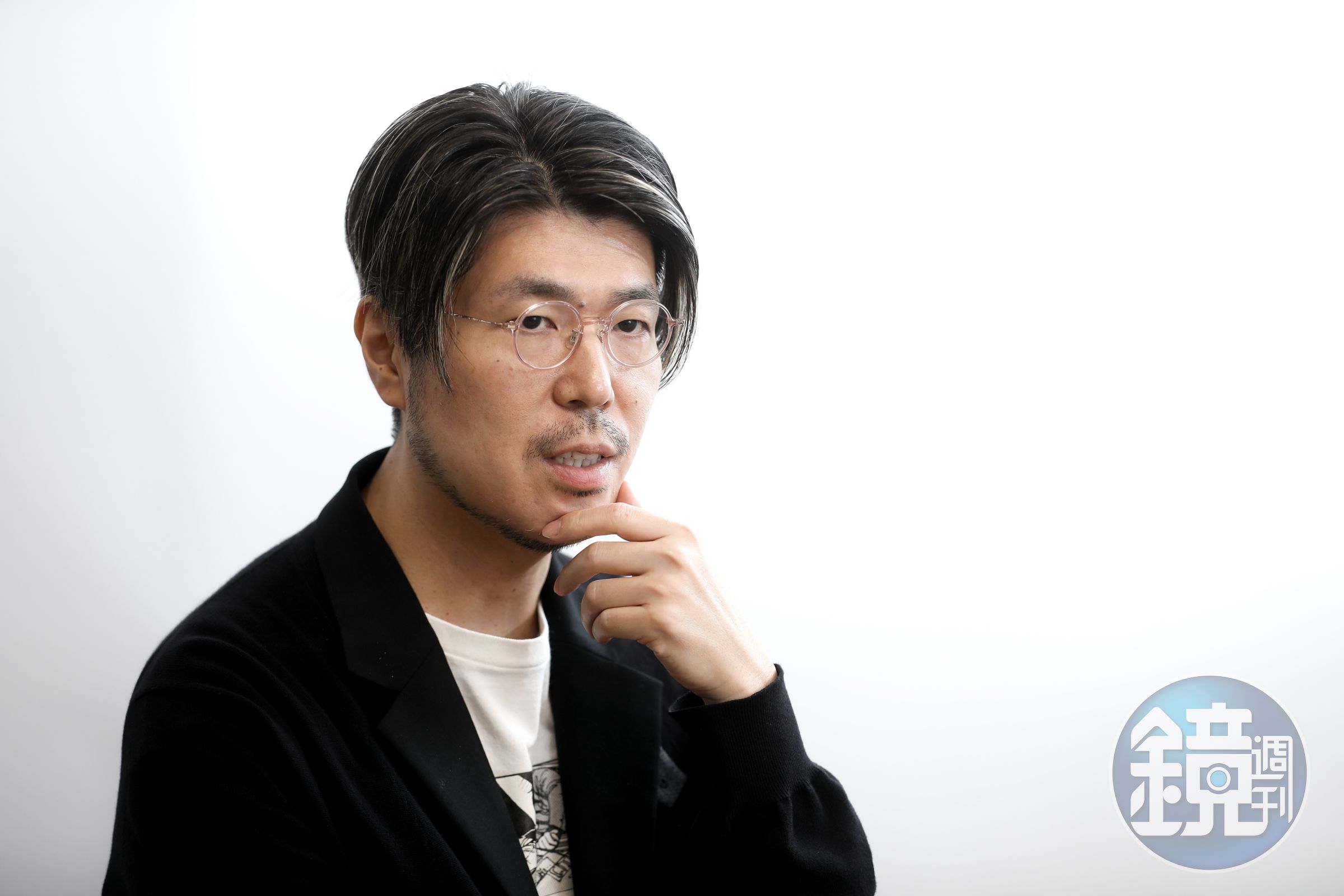 川村元氣每天都會安排不同的工作,透過不同的創作激發新靈感。