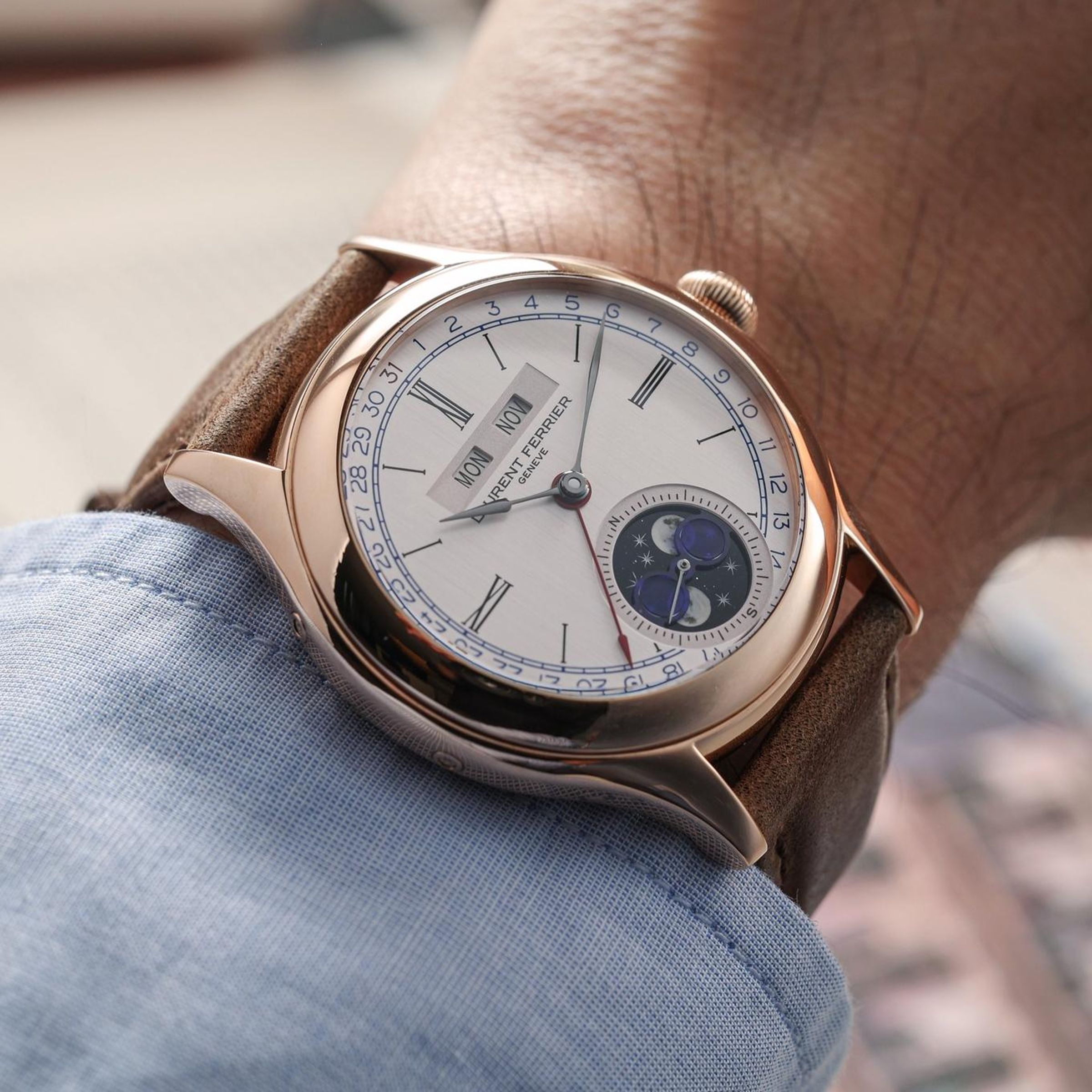 LAURENT FERRIER Classic Moon/40mm 18K紅金錶殼/LF126.02手上鍊機芯/定價約NT$3,445,000