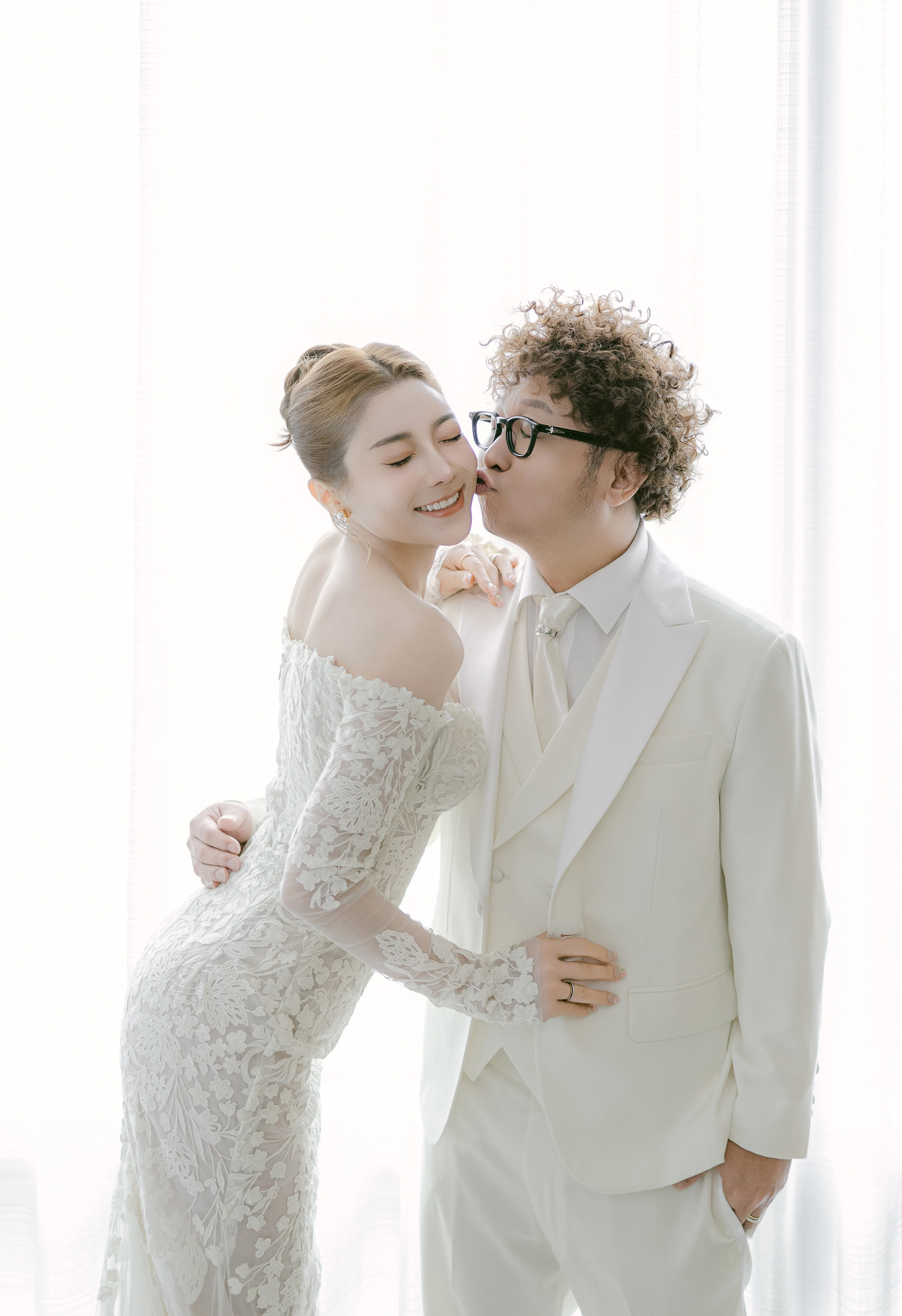 納豆與依依席開50桌辦婚宴。(Playground Photo 美式婚禮婚紗攝影團隊)