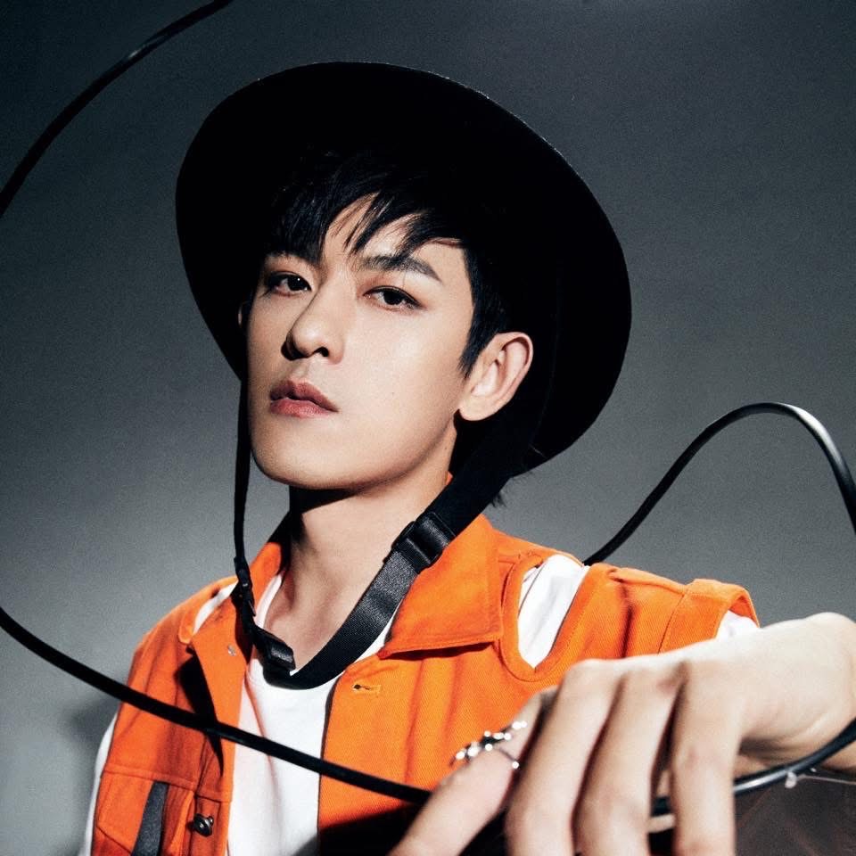 敖犬(莊濠全)一口氣砸下4千萬買下台中新家。(翻攝自臉書)