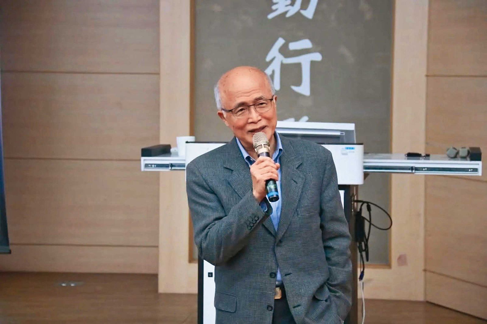 智邦科技創辦人黃安捷（圖）曾經匯款700萬元至凱思國際，隨後與黃國昌友好的立委陳椒華、陳琬惠等人即連番砲轟《鏡電視》。（翻攝慈濟大學生物醫學科技學院）