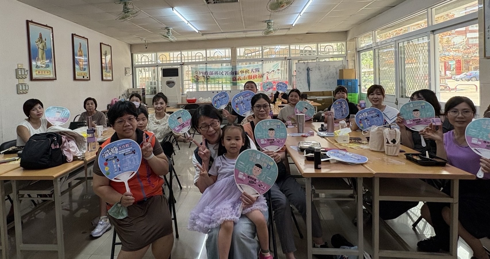 新住民朋友聆聽健康講座並分享心得。（移民署提供）