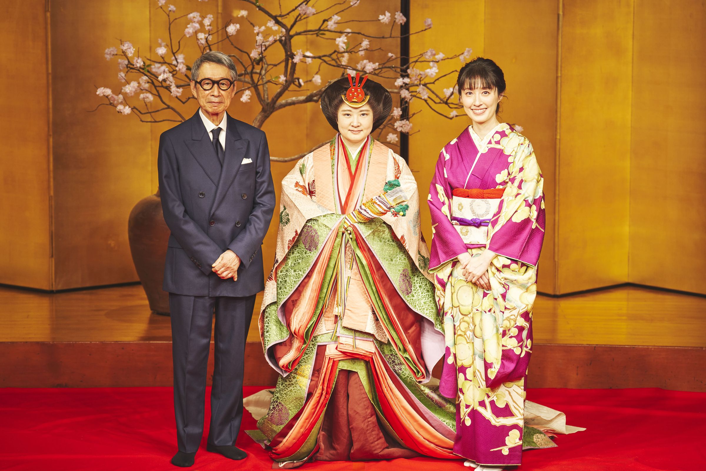 田中千繪與爸爸田中東尼在北投策辦《2026 平安時代の十二單衣(衣紋道)》一日限定展演。(印庭娛樂 提供)