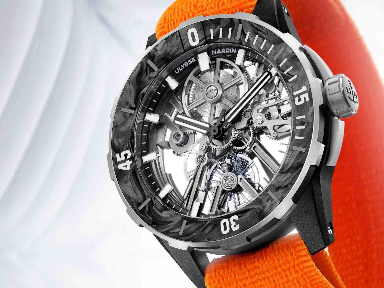 《鐘錶與奇蹟 2025》潛水錶再定義！雅典 ULYSSE NARDIN 發表 Diver Air 錶壇最輕機械潛水錶