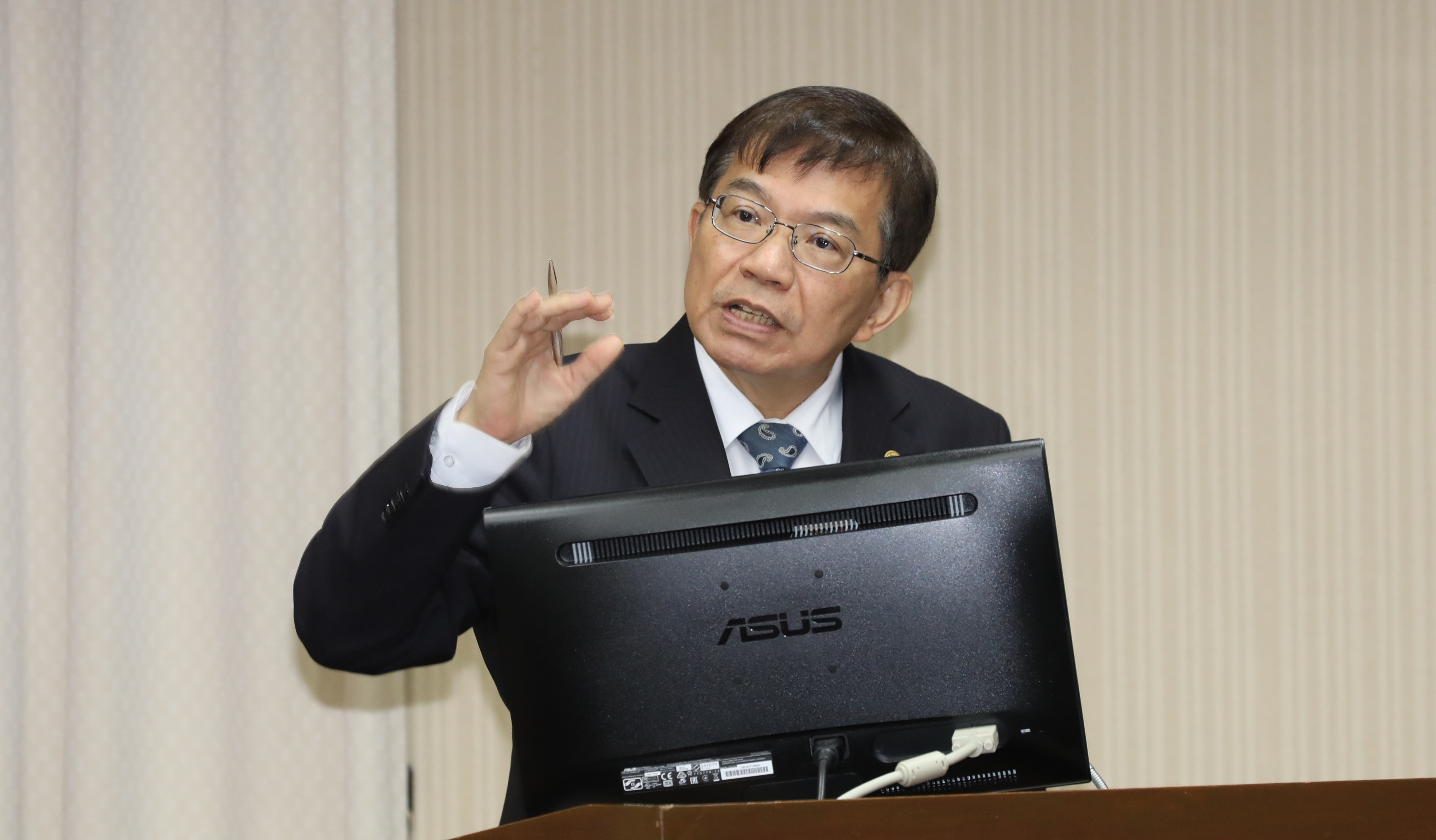 王國材表示，目前中國開放的幅度太小，6月禁團令是否解除待跨部會討論。（本刊資料照）