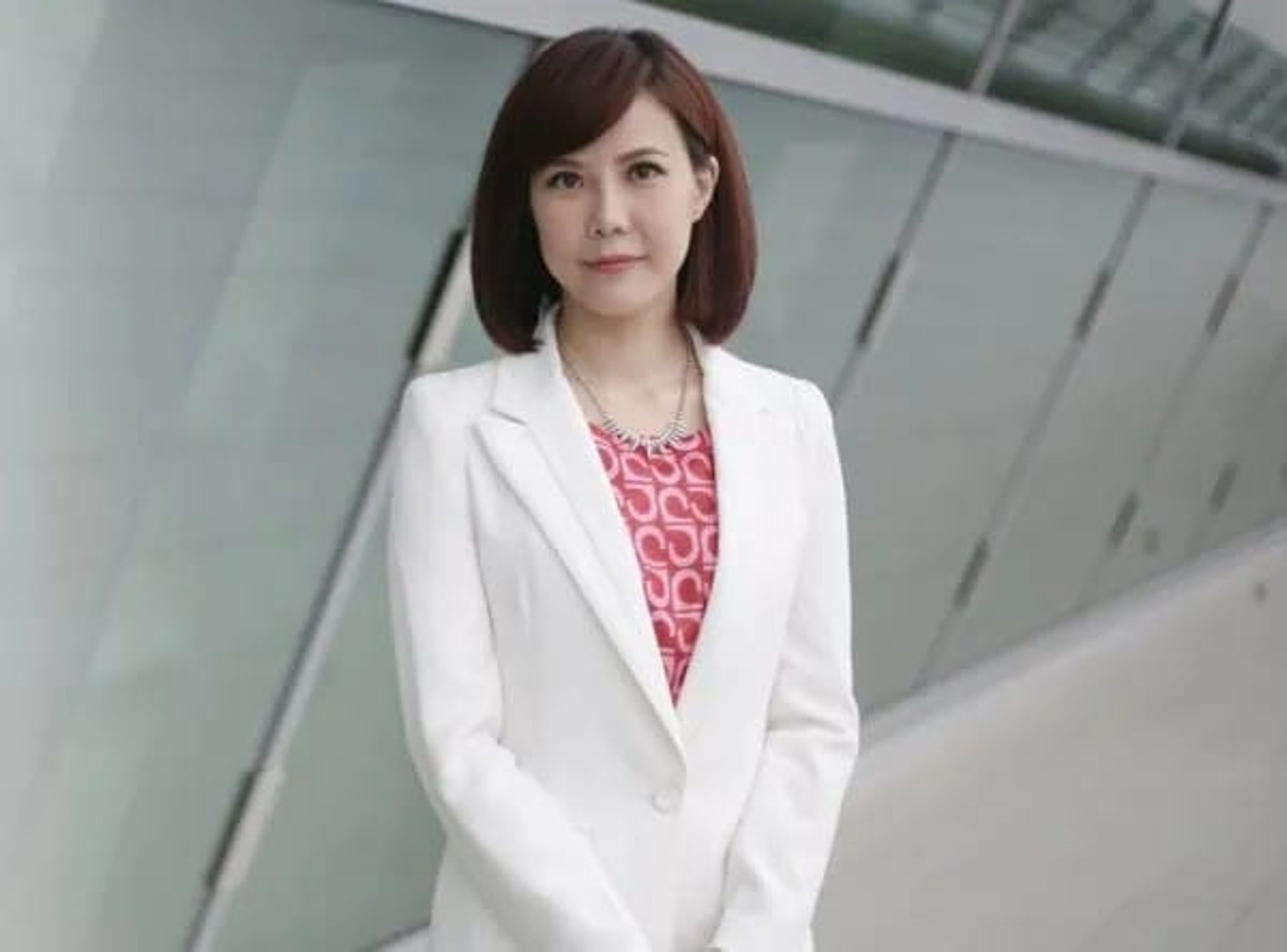 民視主播李慧芝接任行政院發言人。 (翻攝李慧芝臉書)
