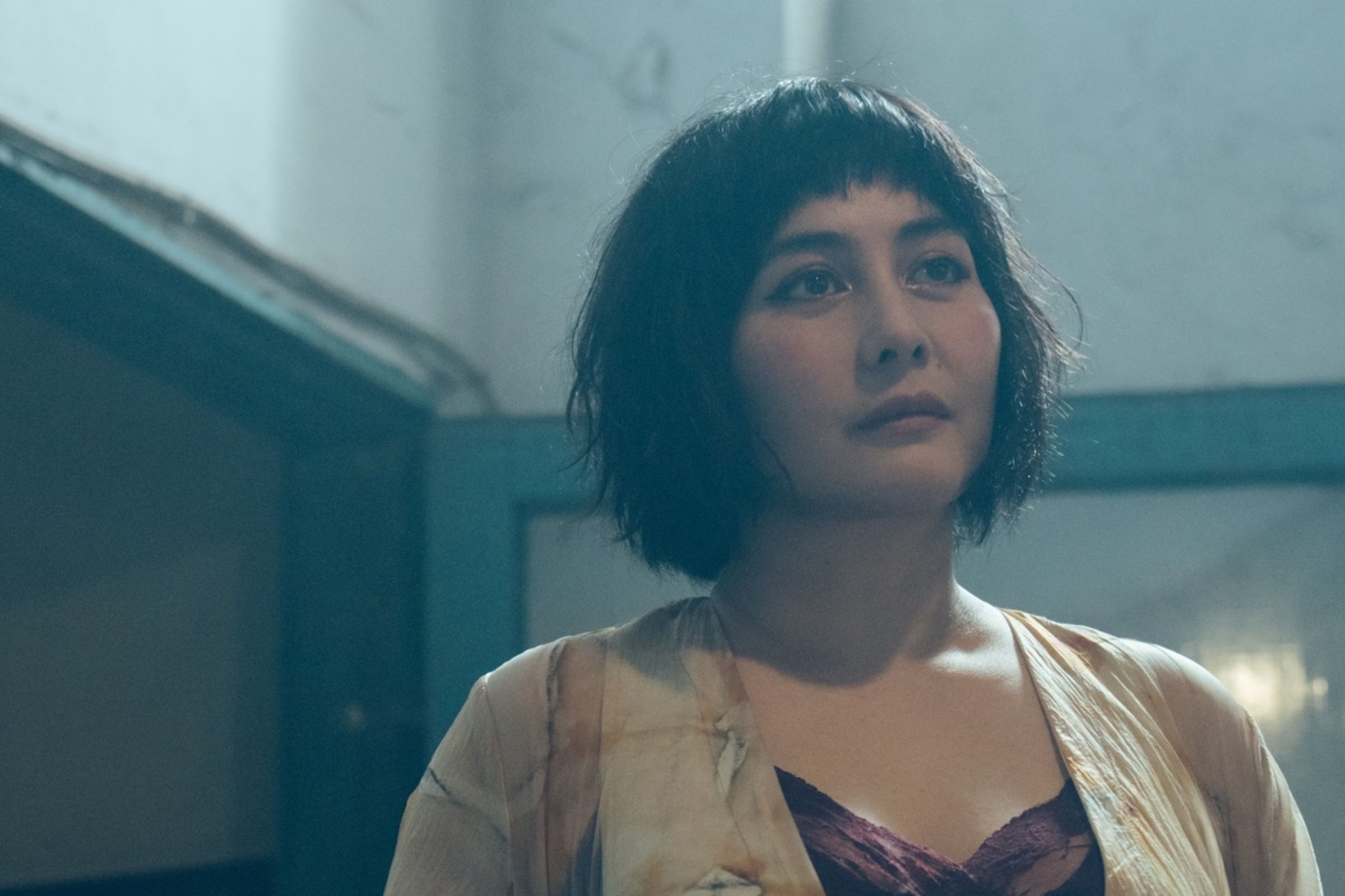 去年何超儀特別來台客串演出《鬼們之蝴蝶大廈》。（劇匯文創提供）