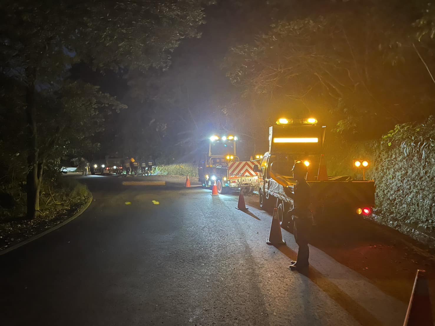 北海岸暴雨造成金山區、萬里區多處災情。(翻攝自新北市議員張錦豪臉書)