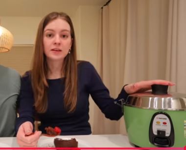 莫彩曦Hailey成功申請台灣就業金卡，獲得長期居留資格，頻道訂閱人數已達約168萬人。（翻攝自莫彩曦Hailey youtube）