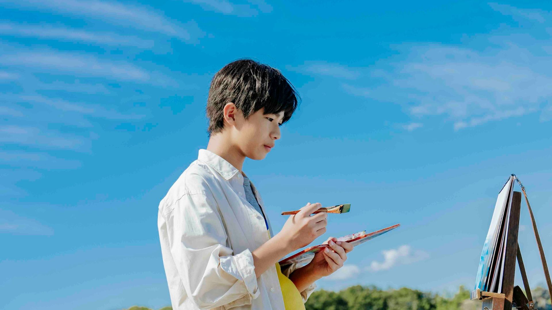 《海岸村咚咚咚》從孩童純真目光輕觸家庭暴力、高齡照護及社會詐騙議題。（台北電影節提供）