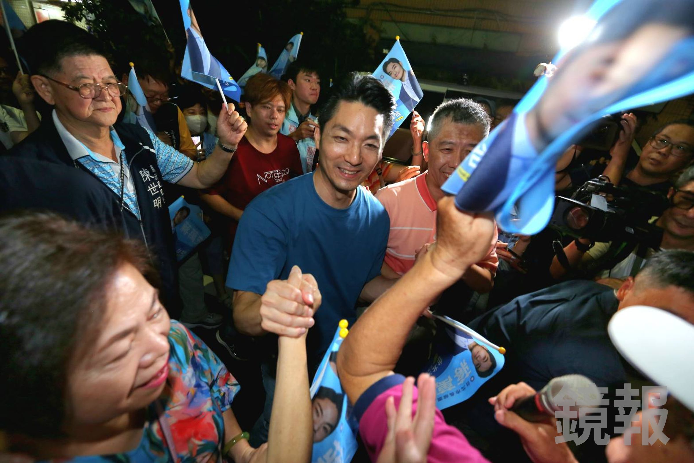 面對網友質疑3年多來都沒有講過「Taiwan」，蔣萬安出席活動時回應，強調這是謠言，「愛台灣，絕對不是民進黨的專利。」（鏡報姜永年攝）