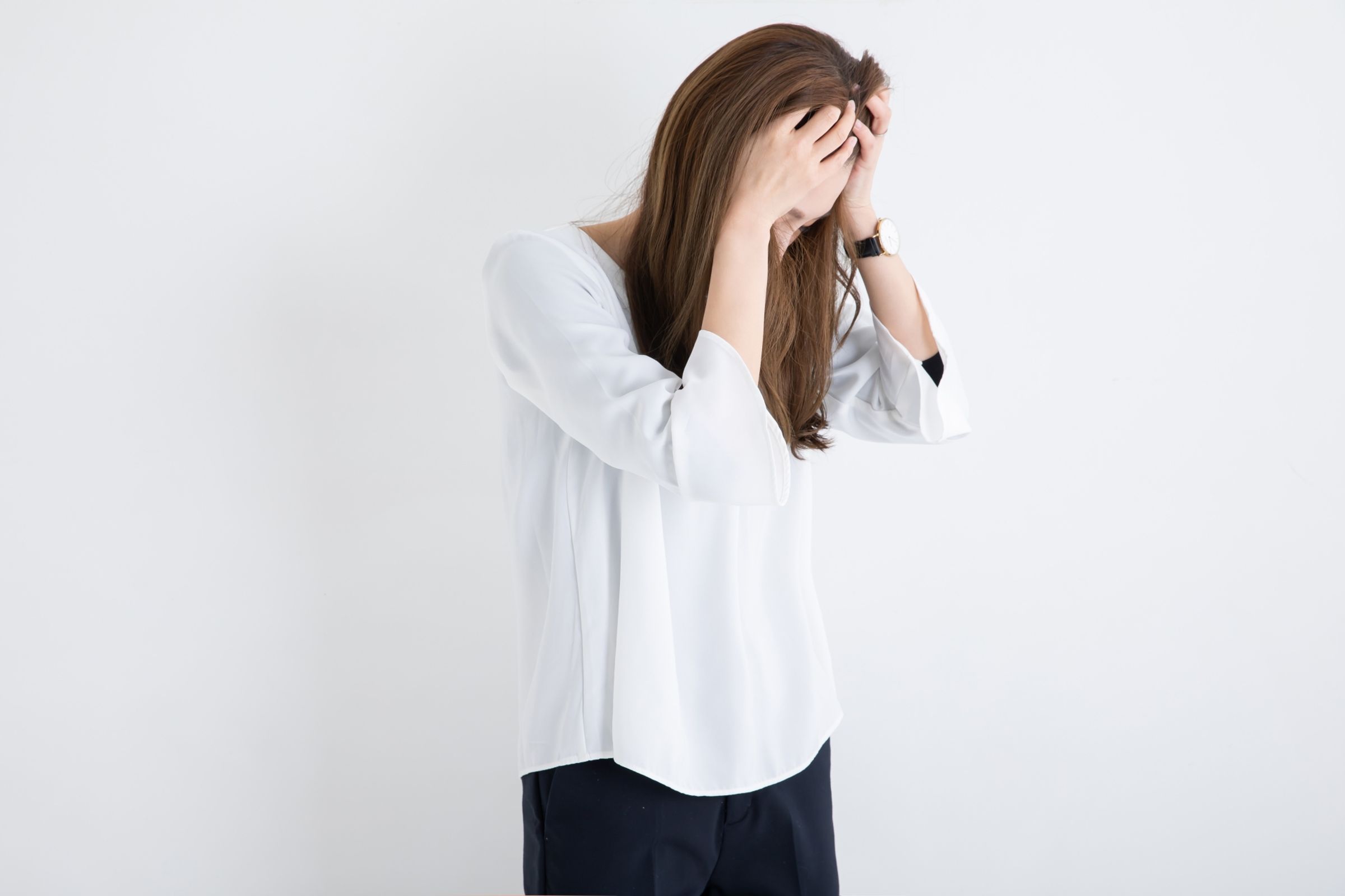 一名人妻抱怨公公無理取鬧,不只教訓媳婦,甚至還把媳婦的父母牽扯進來一起罵。(示意圖,photoAC)