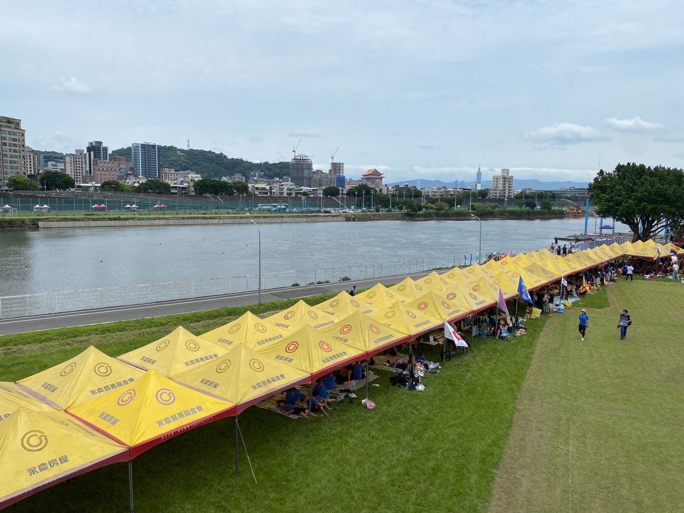 永慶房屋贊助第19屆鯨神盃龍舟錦標賽,提倡運動風氣,也為社區帶入活力。
