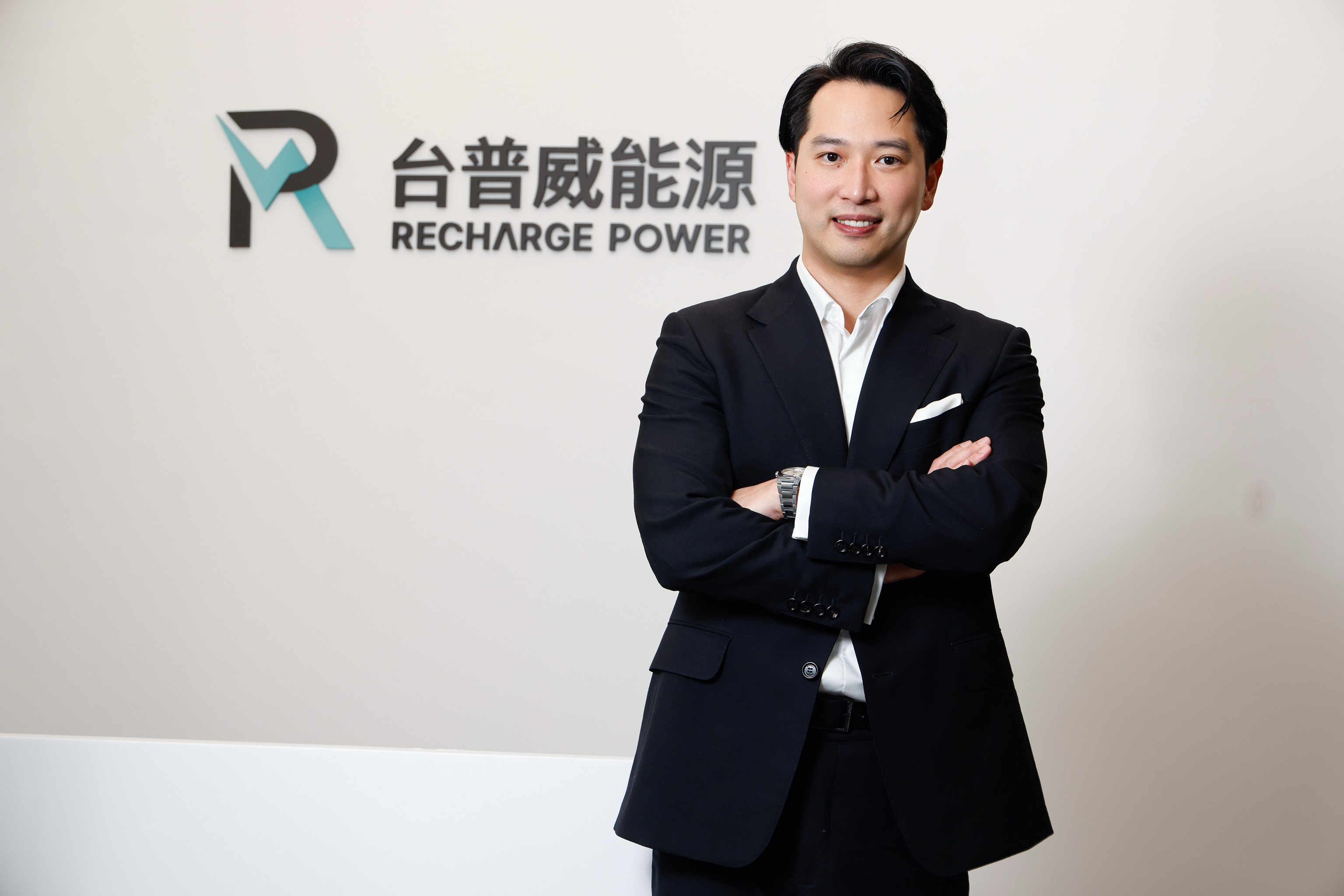 總經理馮浩翔用創新與會計思維，帶領台普威能源擺脫傳統能源產業限制。（攝影組）