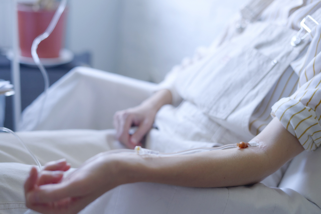 美國一名婦人因車禍斷氣13分鐘後奇蹟復活，瀕死的經驗讓她領悟死亡並不是結束。（示意圖，photoAC）