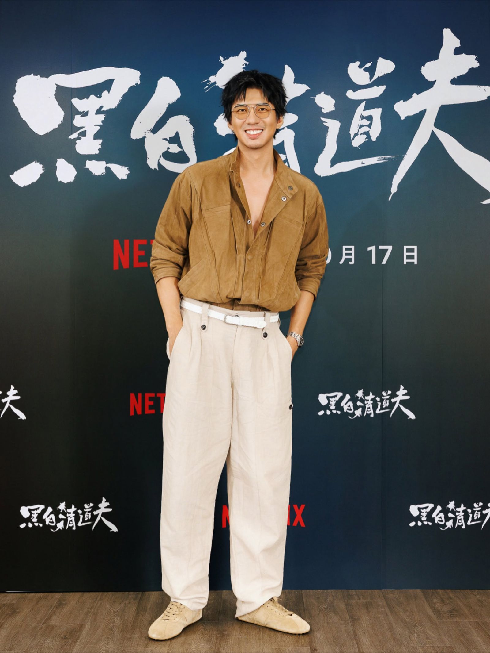 傅孟柏拍《美食無間》吃小籠包吃了一整夜，從晚上一路拍到隔天清晨。（翻攝自傅孟柏臉書）