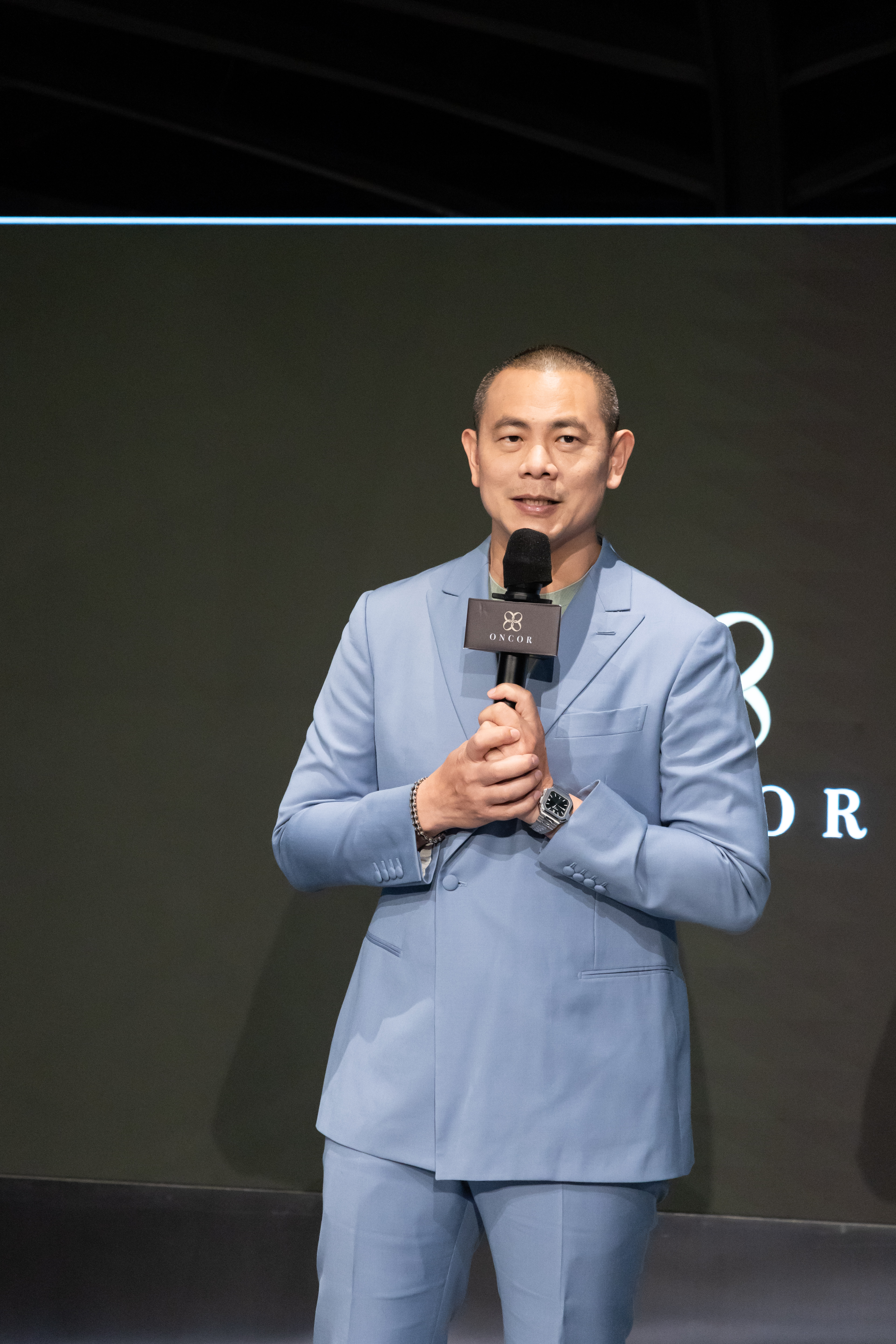 ONCOR團隊特地邀請國際名廚江振誠,精心設計國際化的星級小吃麵與 創意台式料理。