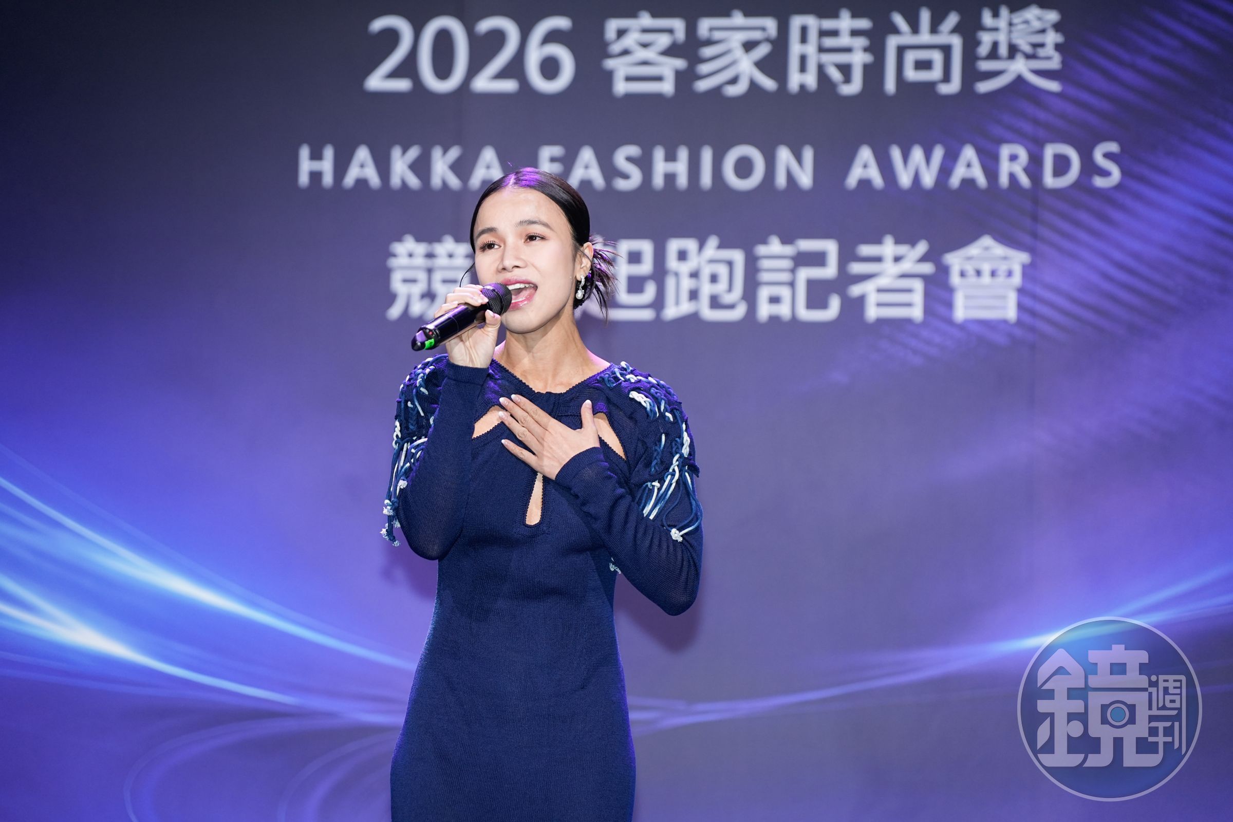 林芯儀在活動上獻唱。