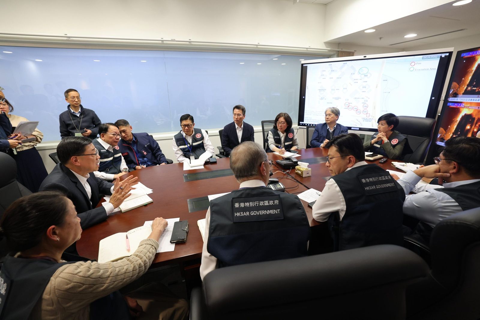 香港大火／善款已逾40億！澳門捐1.2億　李家超宣布每戶發4萬應急、下週再發生活津貼