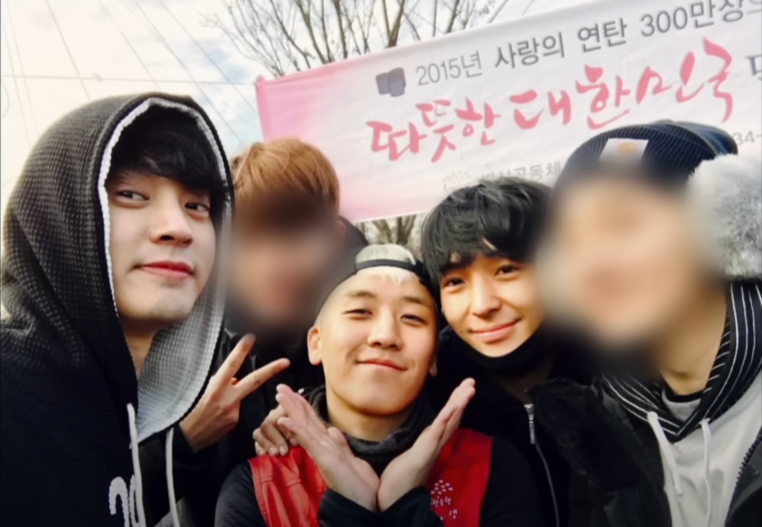 BBC推出紀錄片講述韓流明星鄭俊英（左一）、勝利（左三）、崔鍾訓（右二）涉嫌偷拍事件。（翻攝自BBC 中文YouTube）