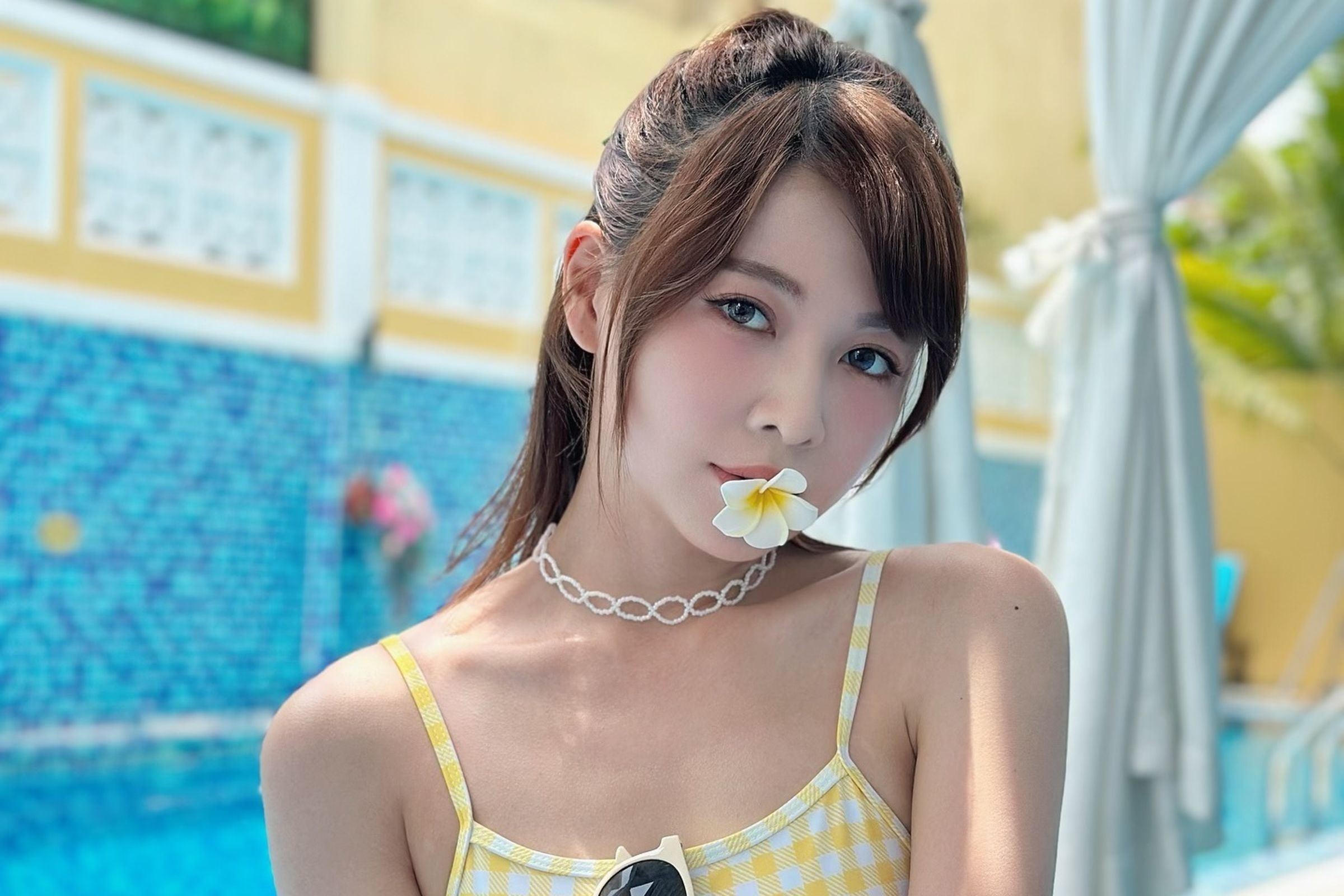 謝京穎之前曾與直播主男友交往,但發現對方早已另有住一起的金主姐姐。(翻攝自謝京穎臉書)