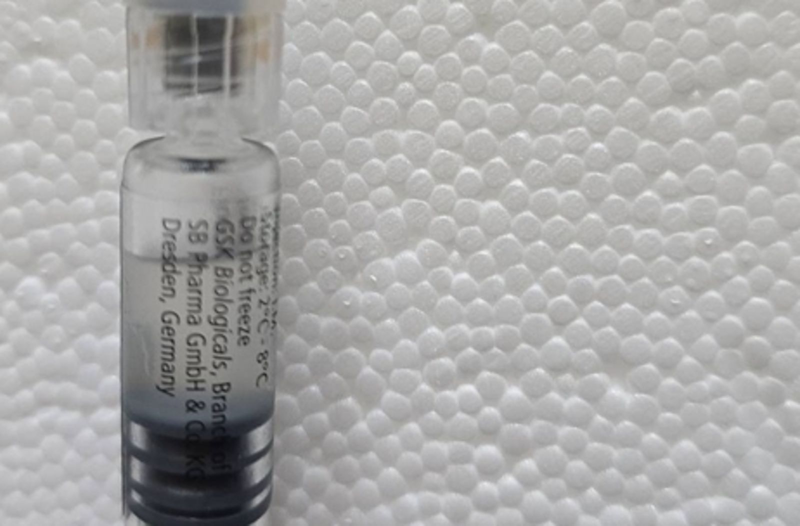 新北衛生局通報流感疫苗「外觀異常」! 疾管署:同批號疫苗預防性暫時停用